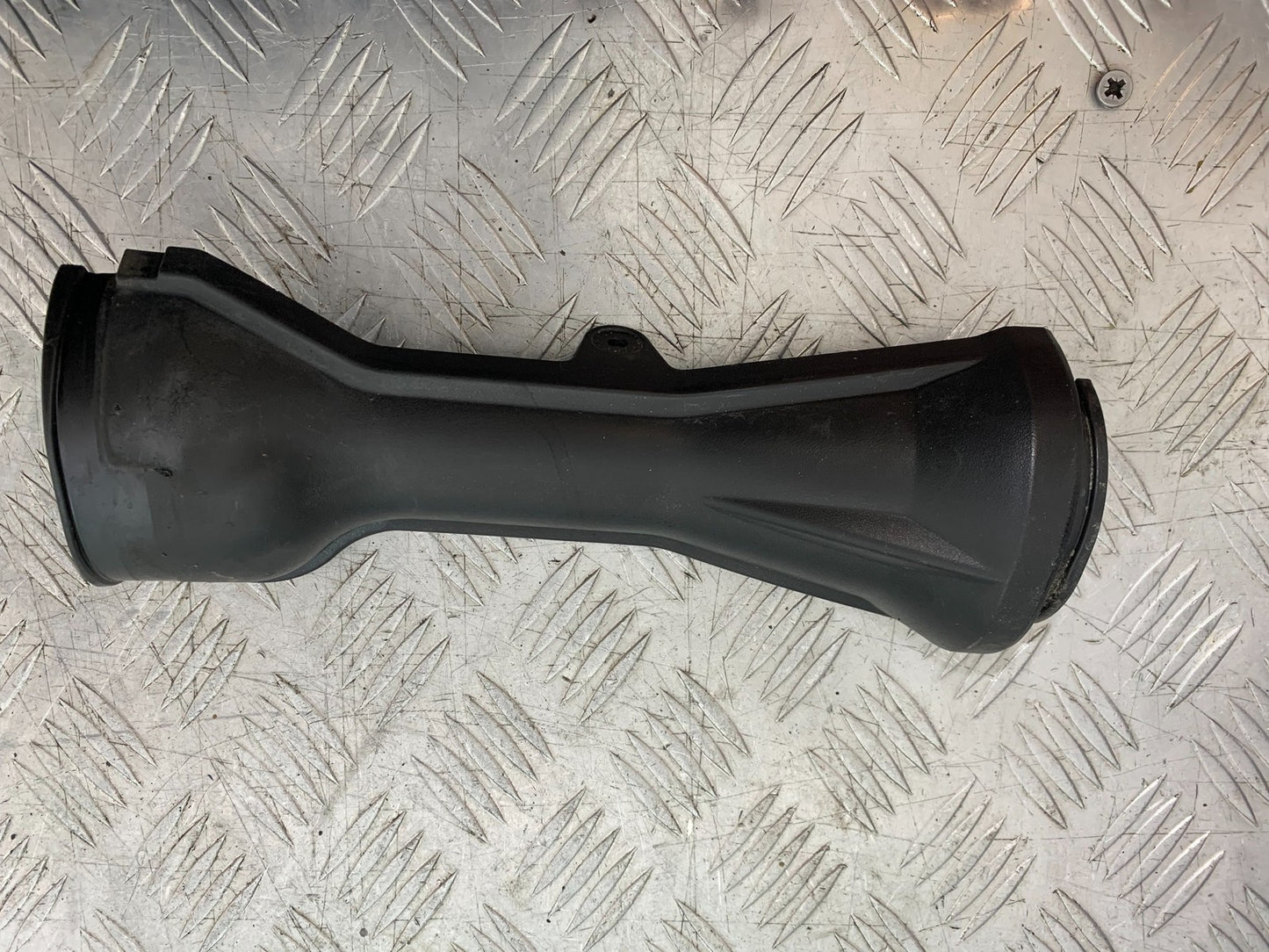 KAWASAKI GTR1400 GTR 1400 SWINGARM COVER   YEAR 2007-2009 (CMB1306)