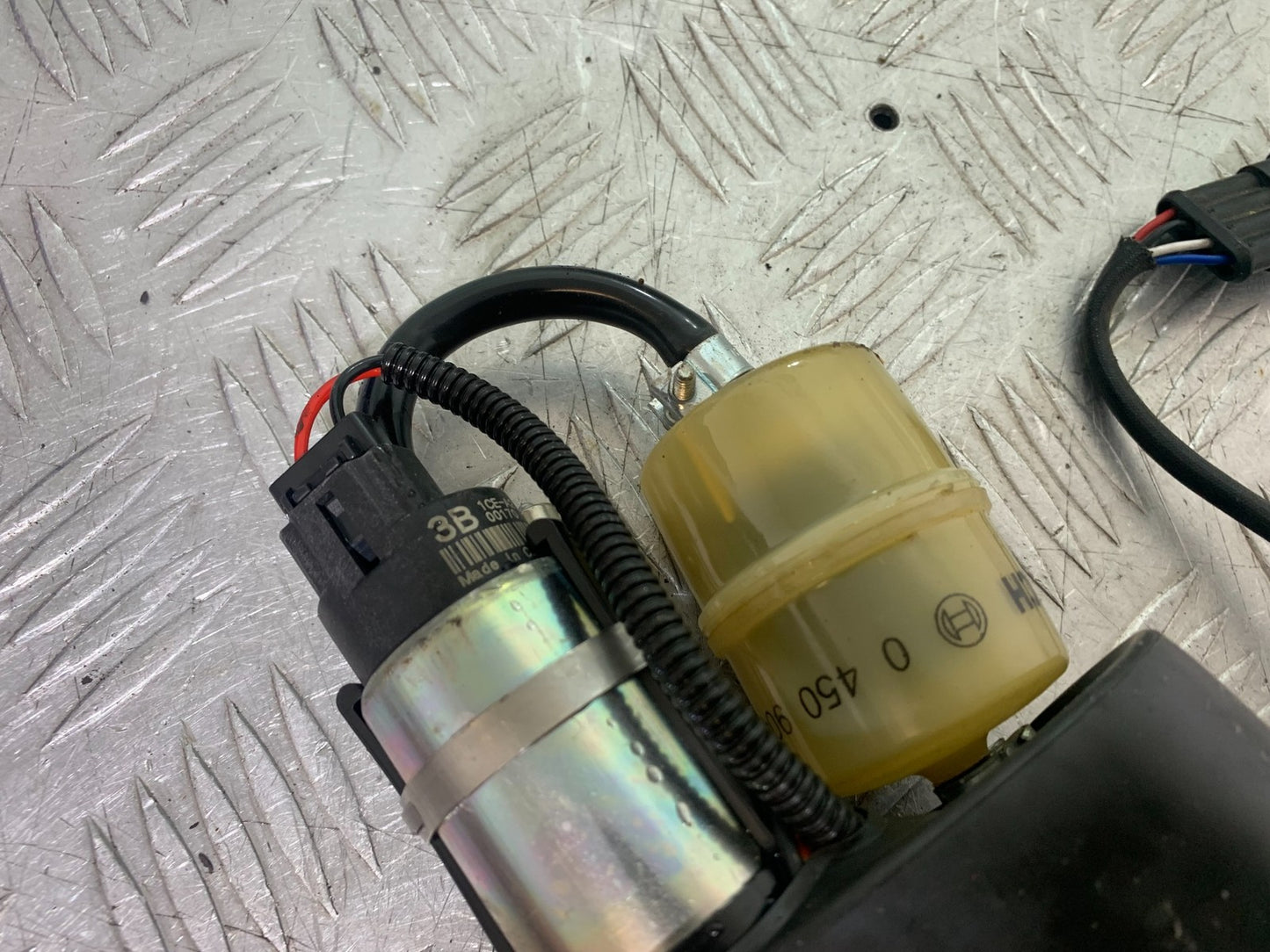 APRILIA RSV4 FACTORY PETROL PUMP YEAR 2009-2012 (CMB1224)