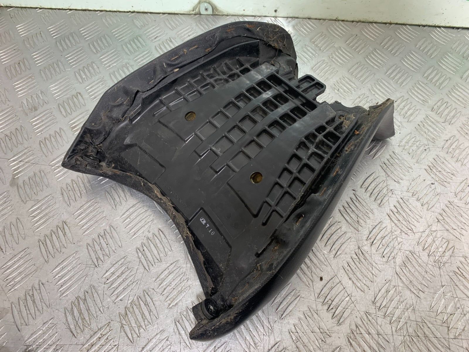 HONDA NC700 X FRONT SEAT  YEAR 2012-2014 (CMB1327) 