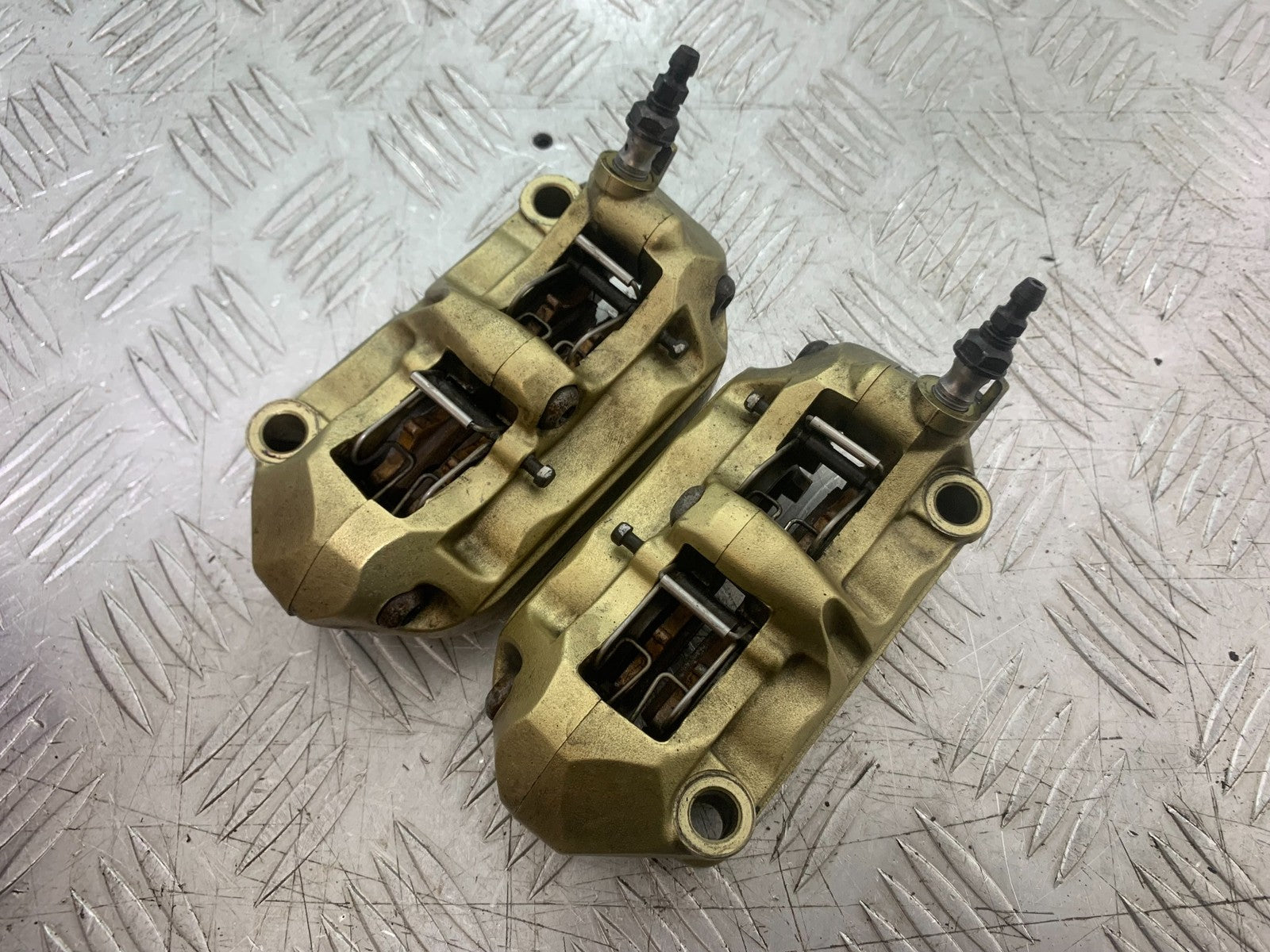 BMW S1000 RR FRONT BRAKE CALIPERS  YEAR 2015-2018 (CMB1246)