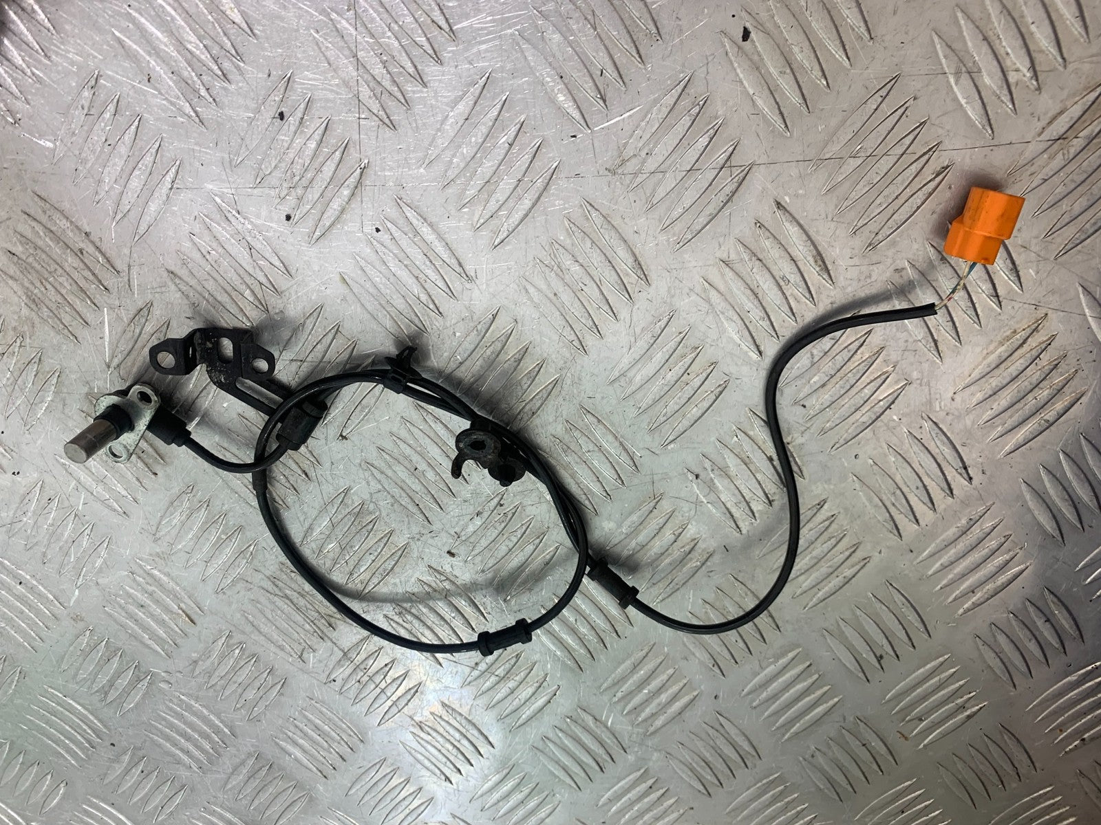 HONDA CBR1000 rr FIREBLADE REAR ABS SENSOR  YEAR 2012-2016 (CMB1198)