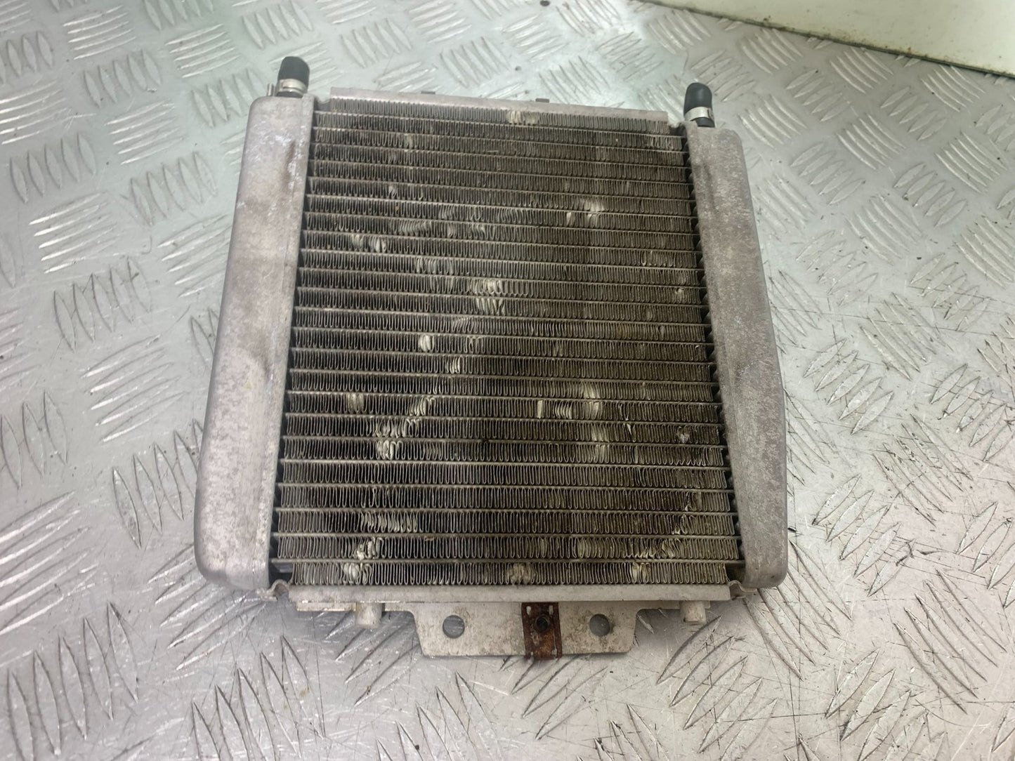 PIAGGIO MP3 250 ie RADIATOR  YEAR 2007 (CMB1307)