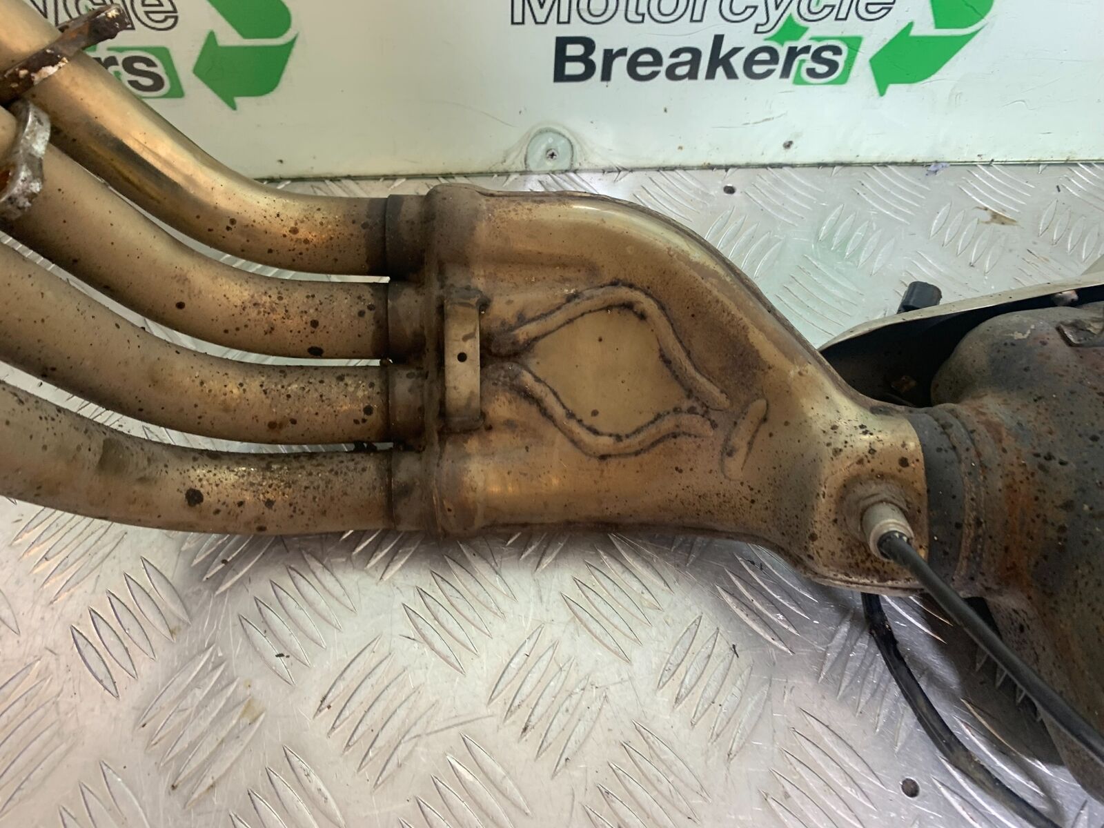 HONDA CBR650 F CBR 650F EXHAUST  YEAR 2014-17  (CMB1130)