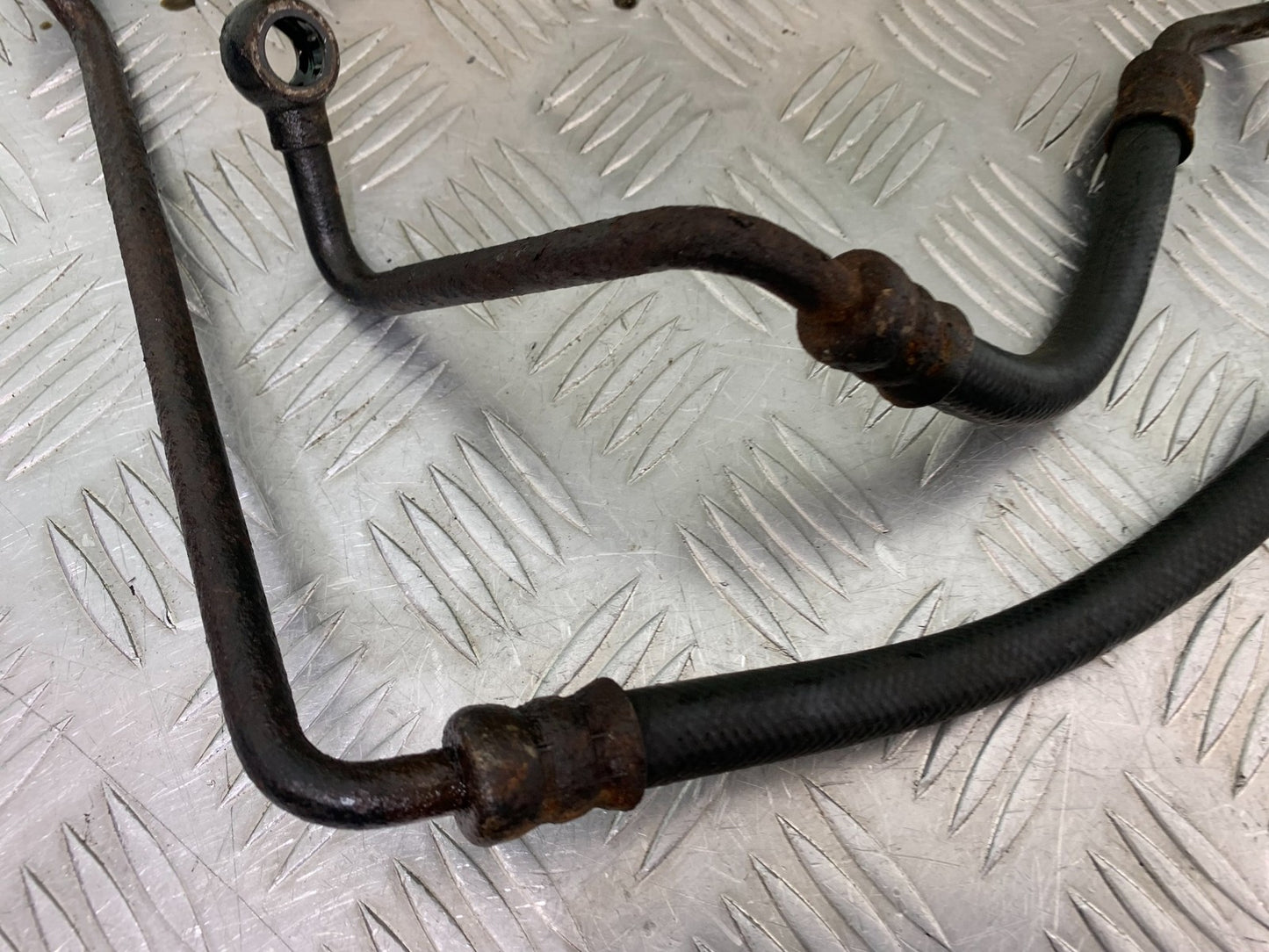 KAWASAKI ZZR1100 D OIL COOLER LINES  YEAR 1993-2001 (CMB1189)