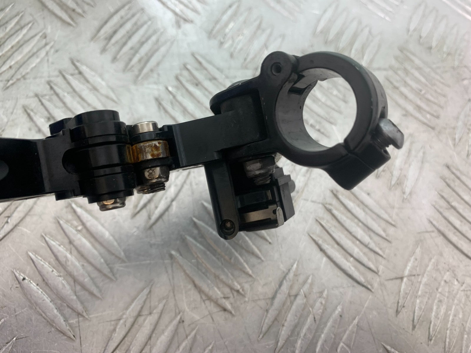 BMW S1000 RR CLUTCH LEVER AND BRACKET  YEAR 2015-2018 (CMB1246)