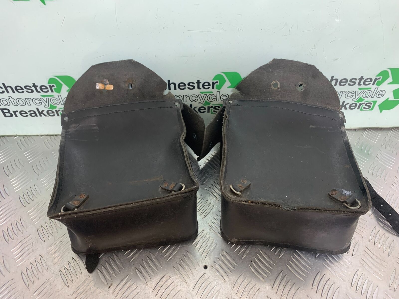 HONDA VT1100 C SHADOW SPIRIT SADDLE BAGS  2002-2003 (CMB1035)