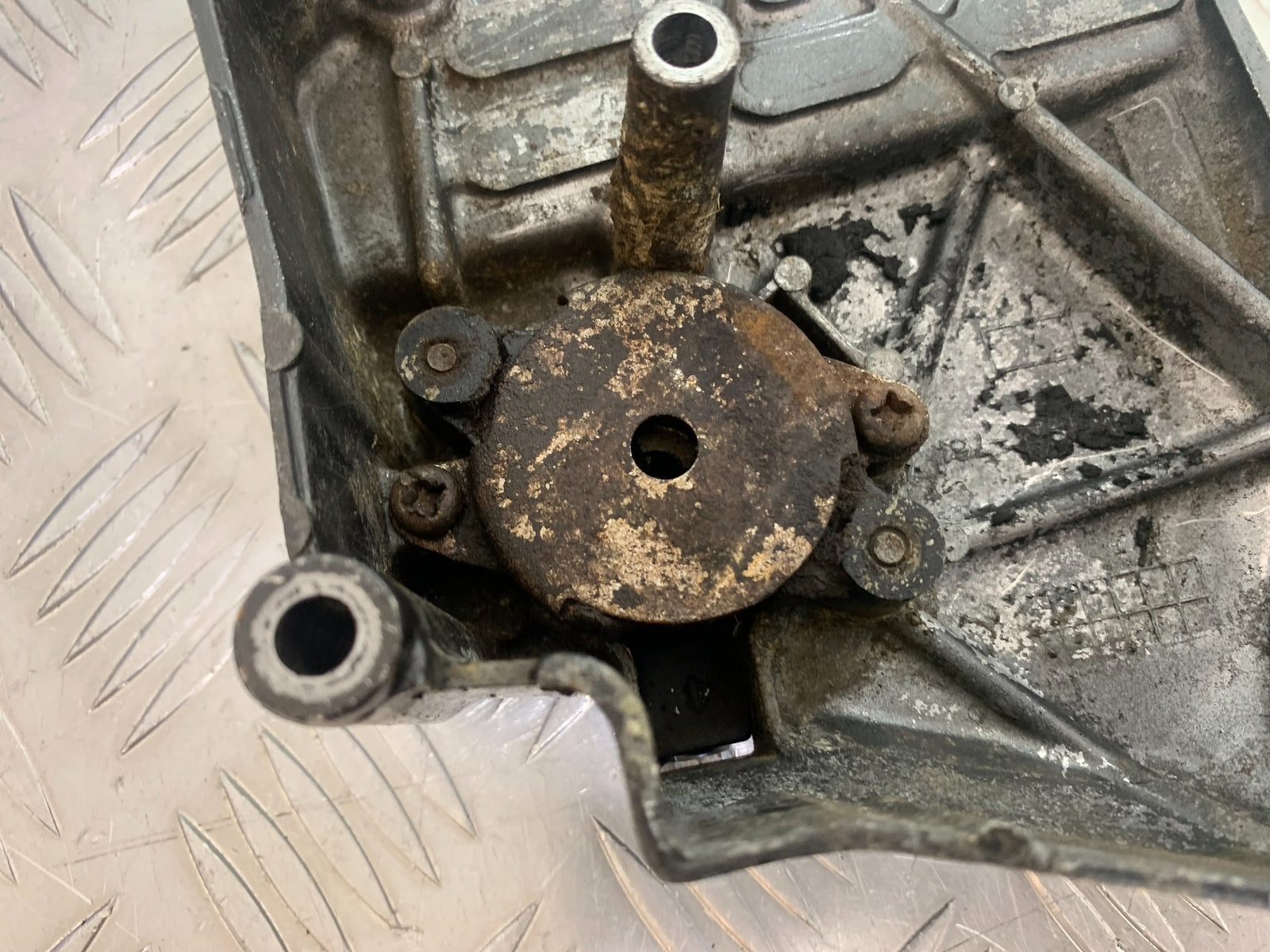 SUZUKI GSF1200  GSF 1200 BANDIT CLUTCH SLAVE CYLINDER   YEAR 1997-2000 (CMB1149)