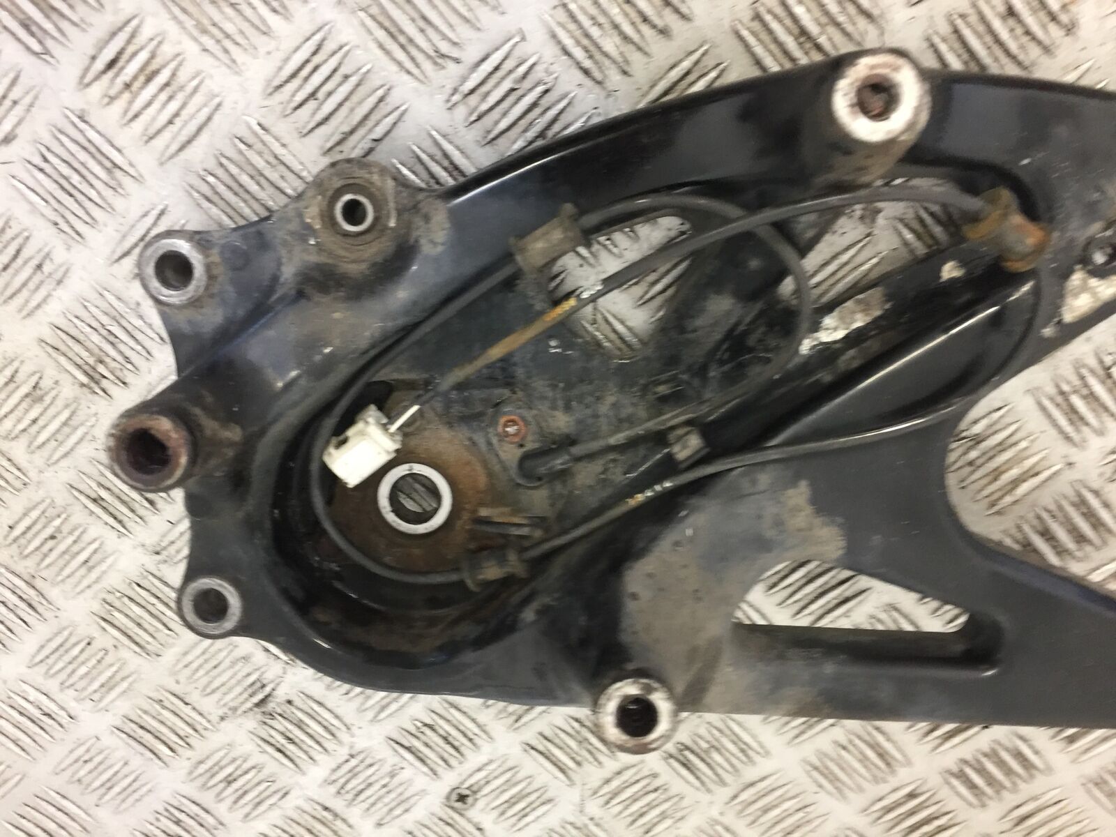 YAMAHA NMAX125 NMAX 125 EXHAUST BRACKET  YEAR 2017 (STOCK 598)