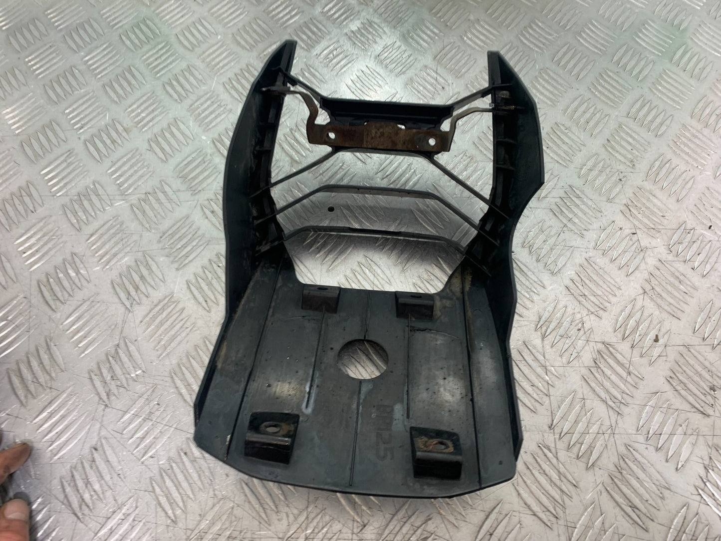 KTM DUKE 125 BELLY PAN YEAR 2017-2022 (CMB1222)