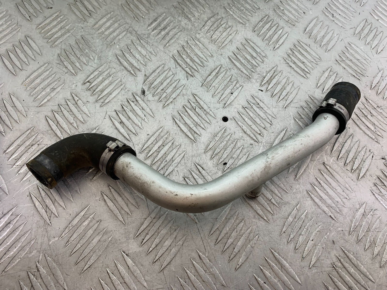 APRILIA TUONO 1000 V4R COOLANT HOSE   YEAR 2011-13  (CMB1316)