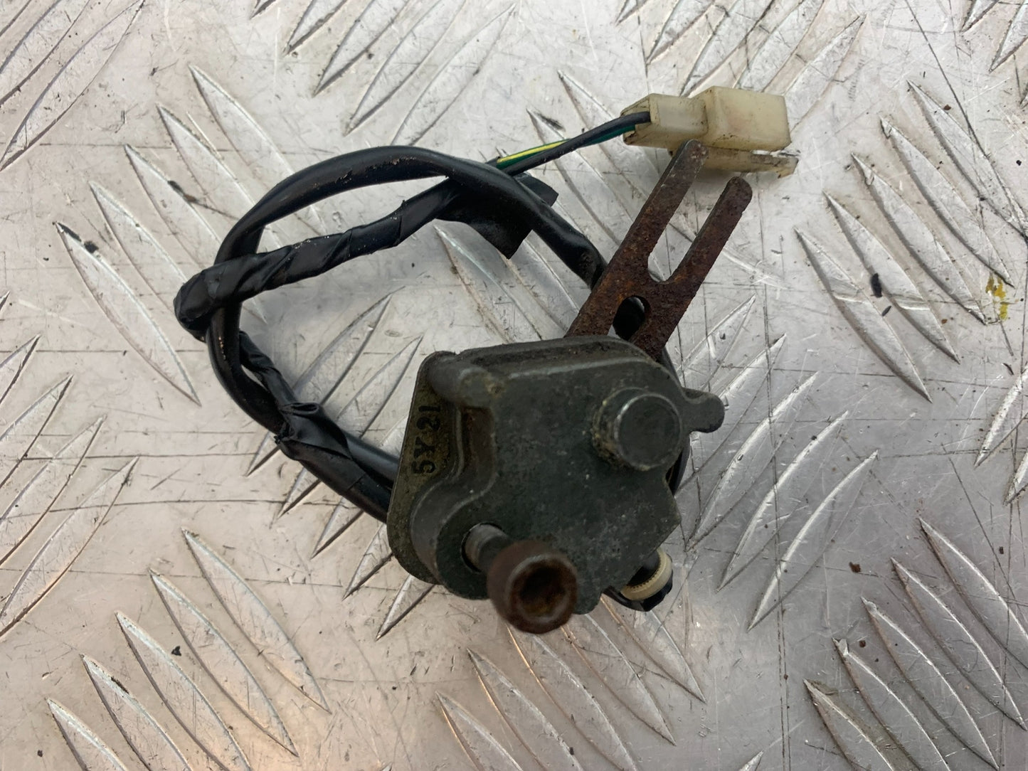 KAWASAKI VN1500 CLASSIC SIDE STAND SWITCH  YEAR 1999 -2006 (CMB1166)