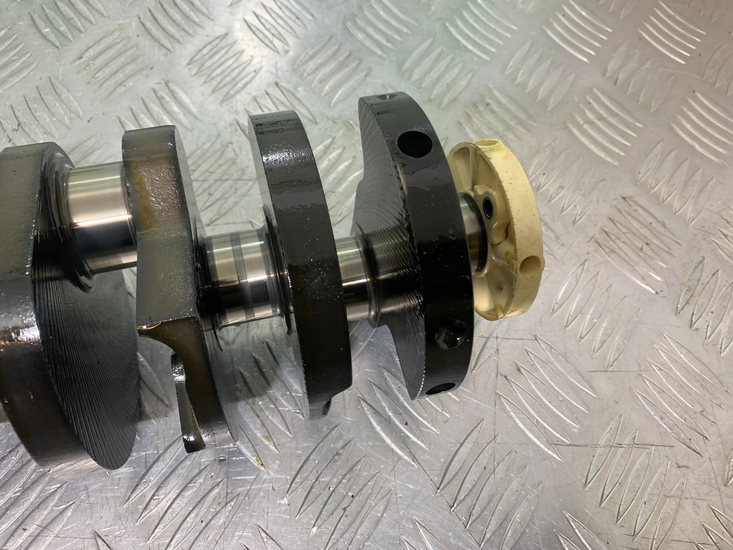 TRIUMPH 955I SPRINT RS CRANKSHAFT  YEAR 1999-04