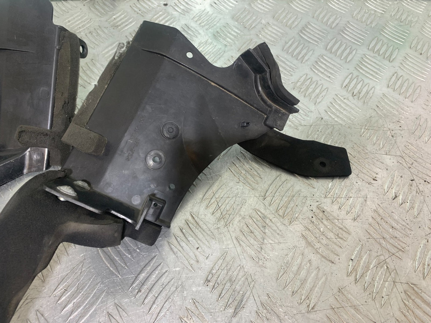 KAWASAKI GTR1400 GTR 1400 INNER FAIRING INFILLS   YEAR 2007-2009 (CMB1174)