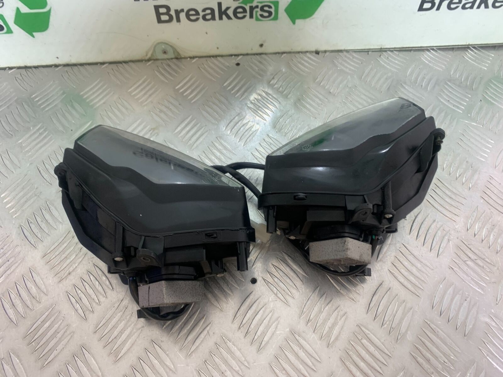 NECO GPX125 HEADLIGHTS YEAR 2016-2021(CMB1052)