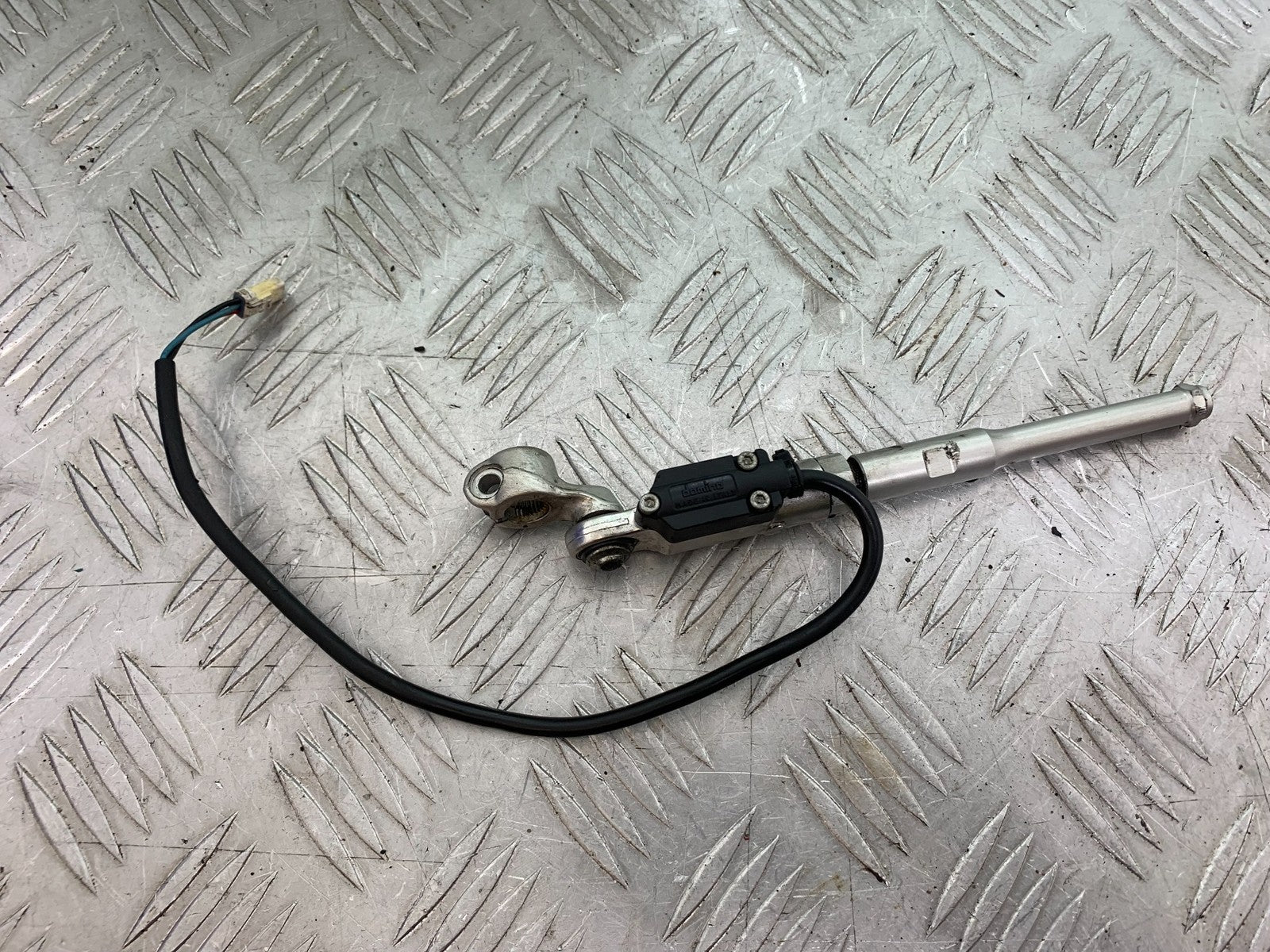 DUCATI 1299 PANIGALE GEAR LEVER   YEAR 2016 (CMB 1187)