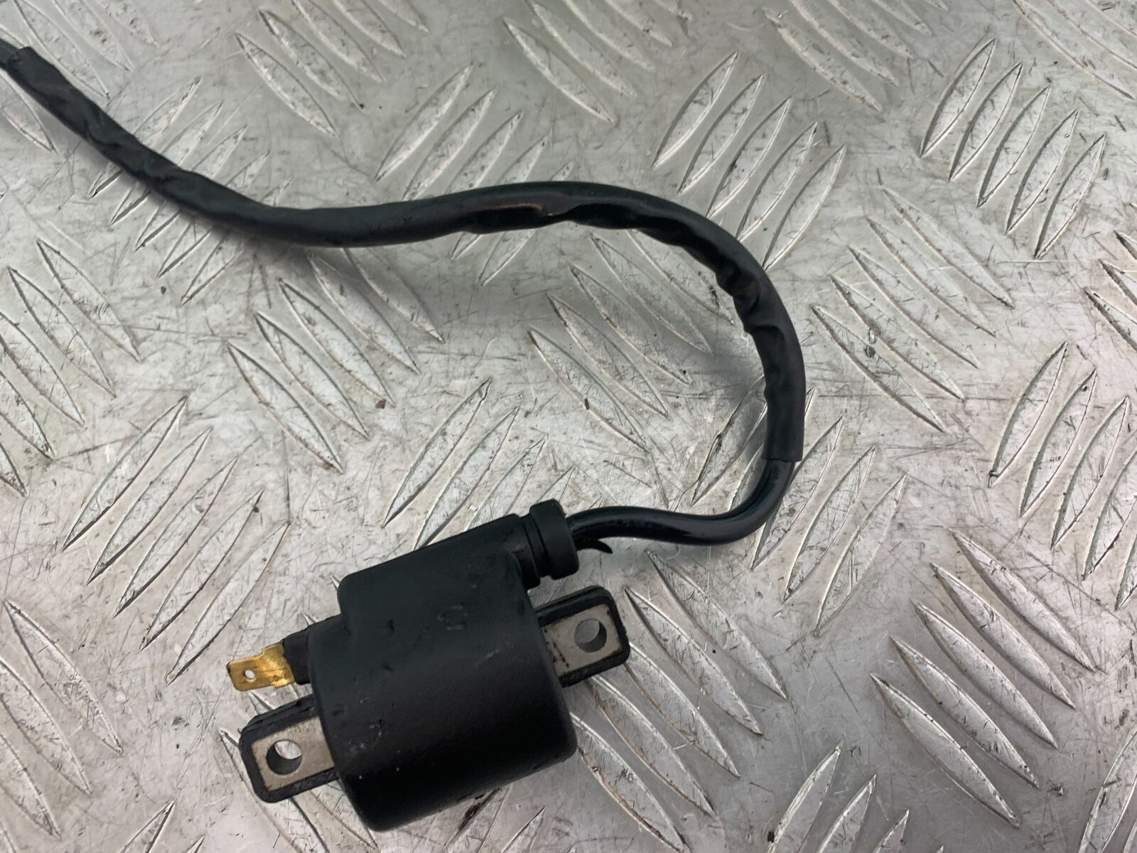 YAMAHA XT125 X XT 125 X COIL AND CAP  2005-2011 (CMB1097)
