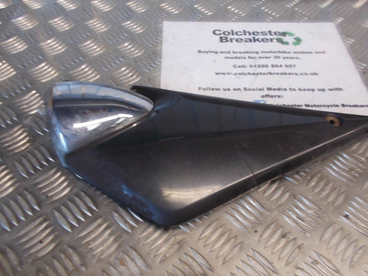 SUZUKI GSF1200 GSF 1200 BANDIT LEFT INFILL PANEL   YEAR 2002