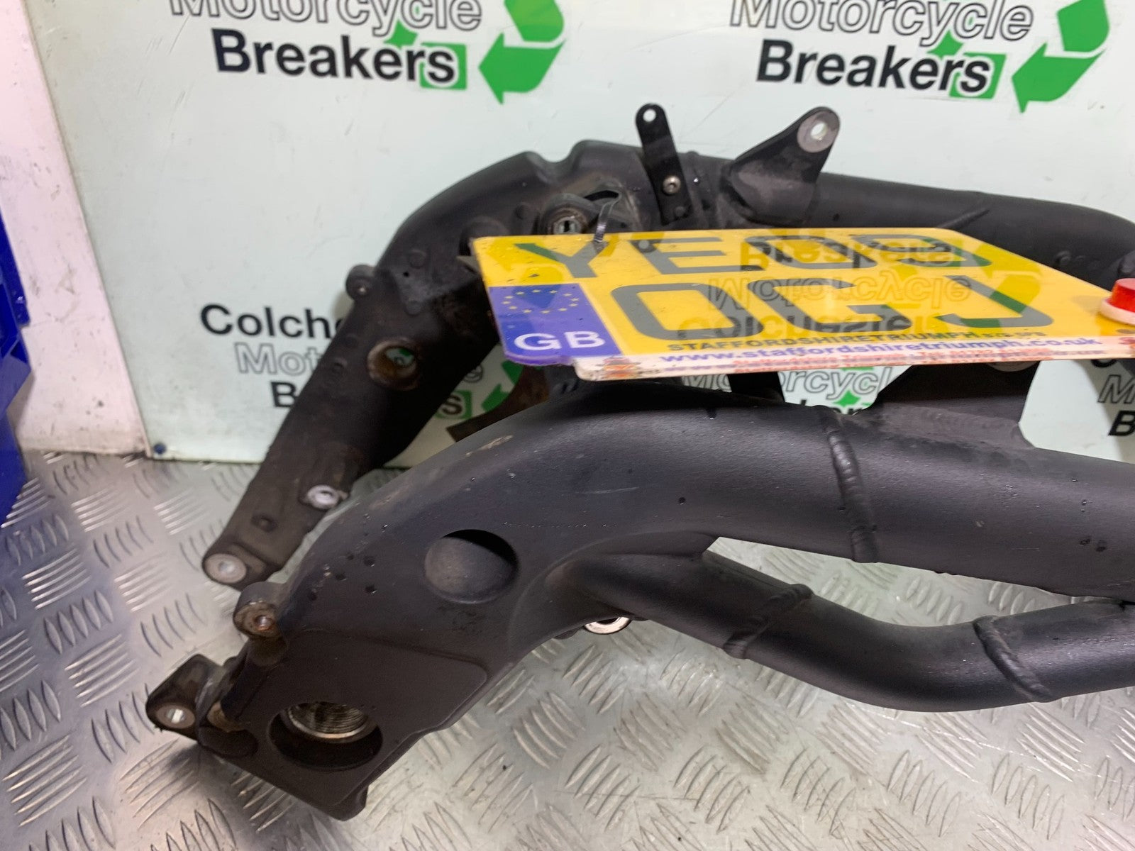 TRIUMPH SPEED TRIPLE R 1050 FRAME REG LOG BOOK  2009 (CMB1183)