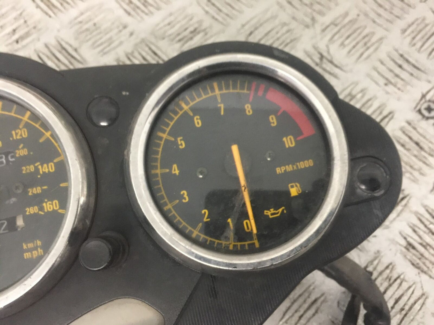 BMW R1100 S R 1100 S CLOCKS SPEEDO DASH YEAR 1999 (STOCK 797)