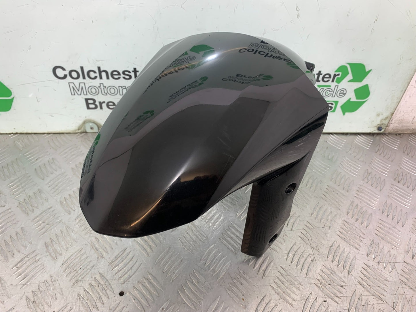 KAWASAKI ZX10R ZX10 R FRONT MUDGUARD   2008-2010 (CMB1301)