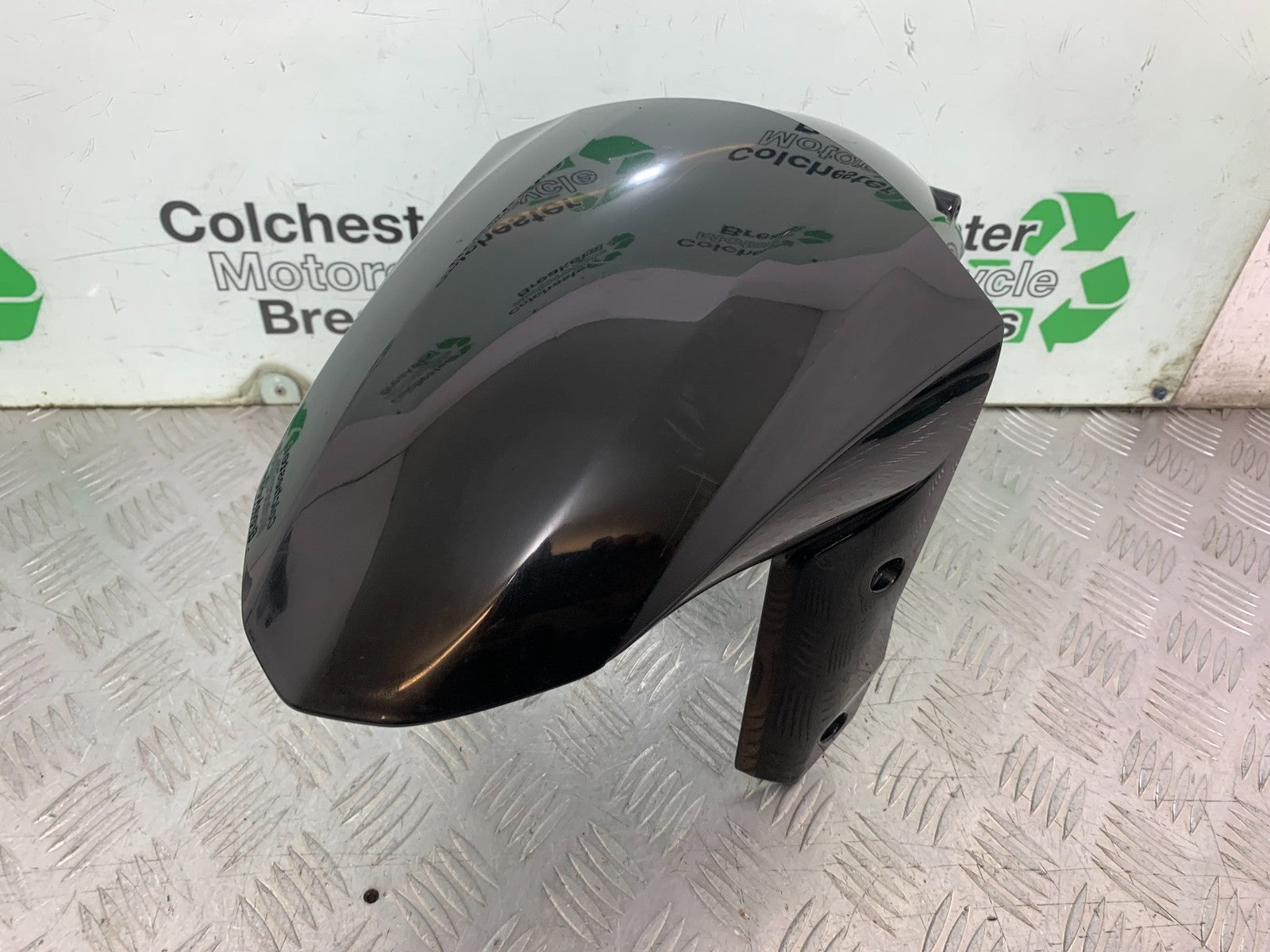KAWASAKI ZX10R ZX10 R FRONT MUDGUARD   2008-2010 (CMB1301)
