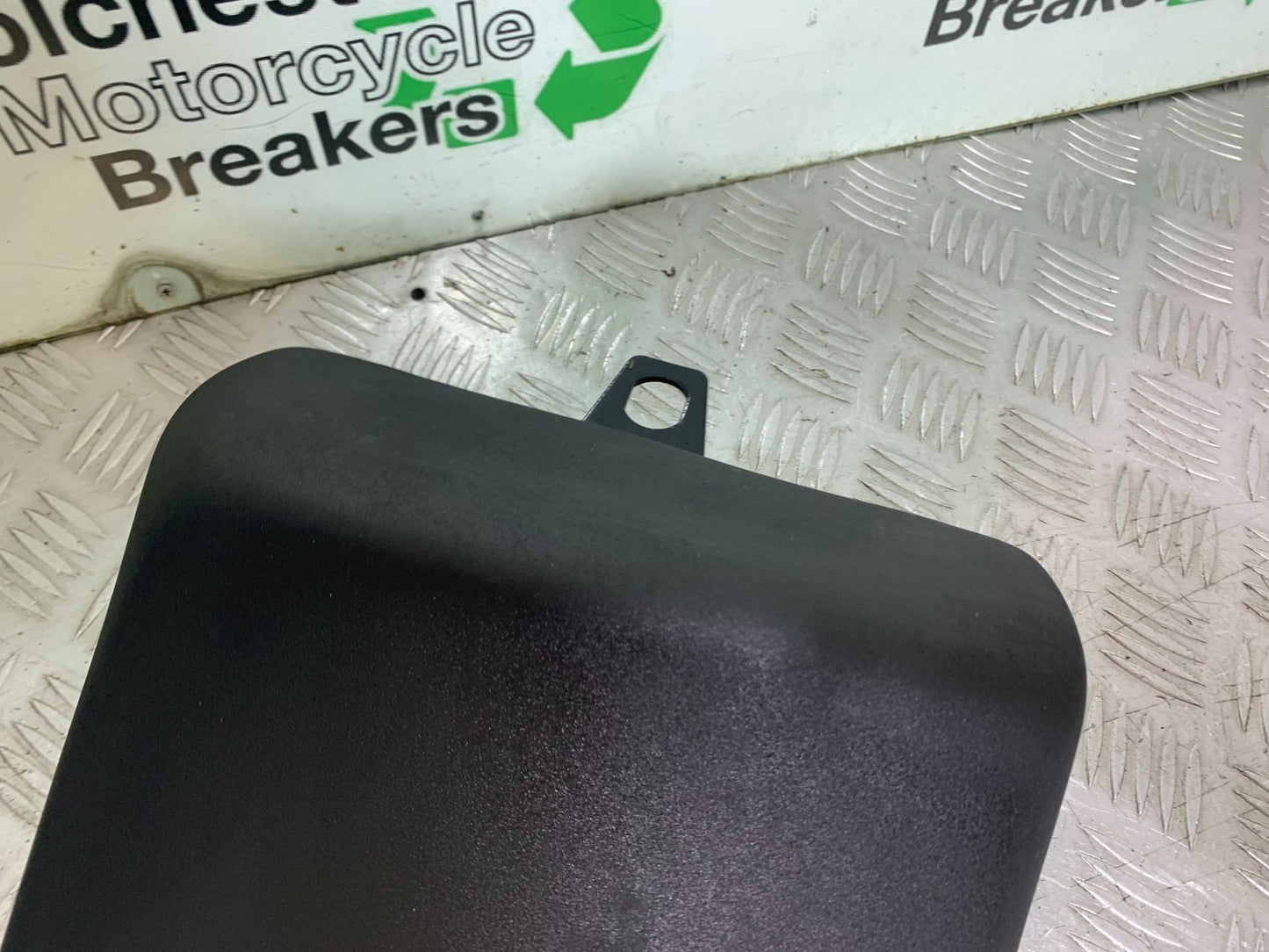 ROYAL ENFIELD HIMALAYAN 411 FRONT SEAT   YEAR 2018-2023 (CMB1279)