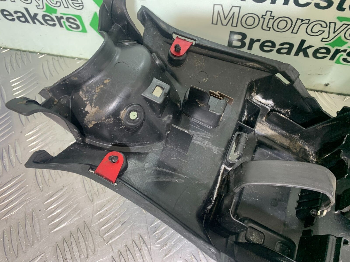 HONDA CBR650 F CBR 650F UNDERTRAY  YEAR 2014-17  (CMB1130)