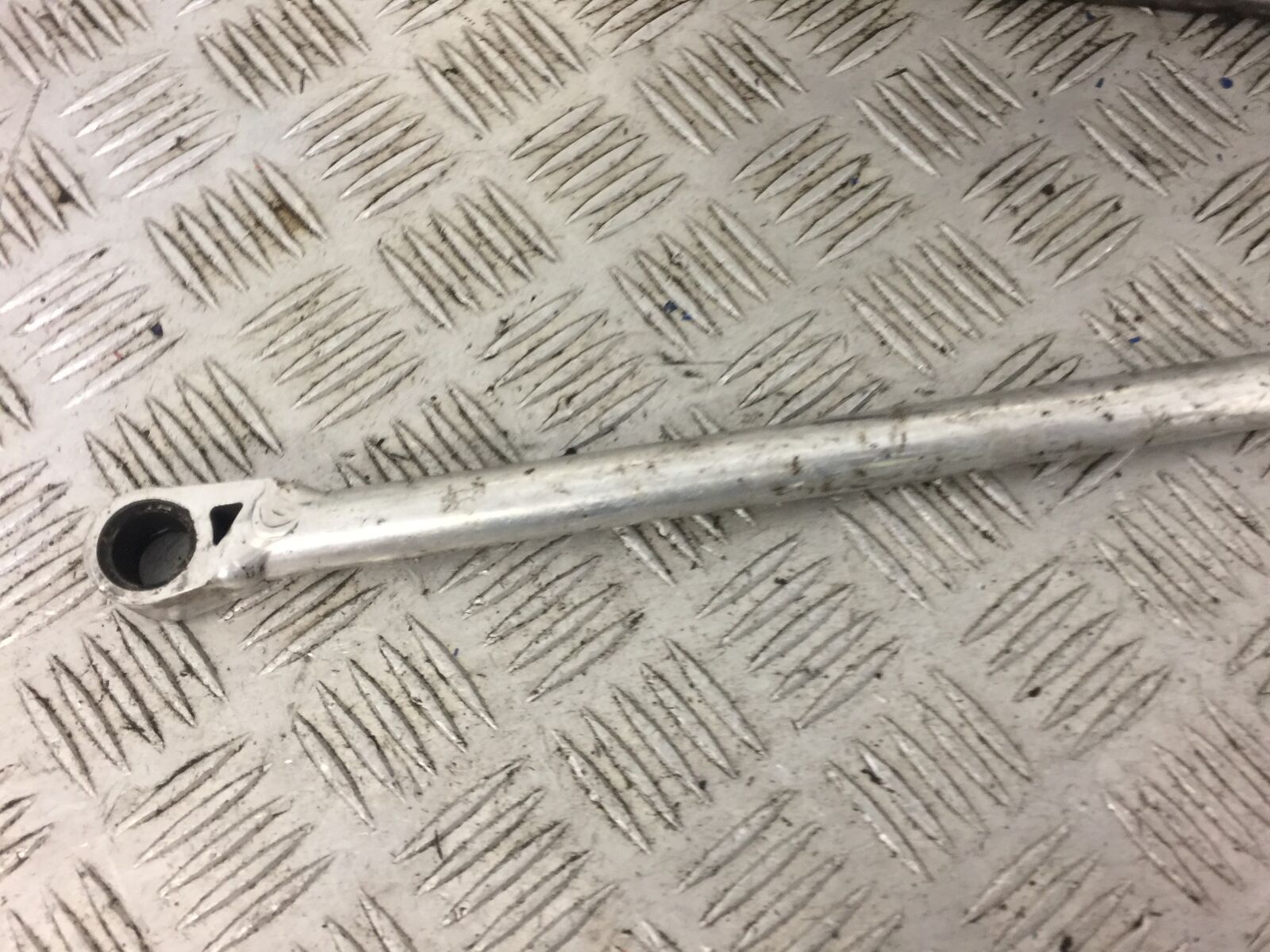 KAWASAKI ZXR 750 L REAR BRAKE ARM  YEAR 1990  (STOCK 519)