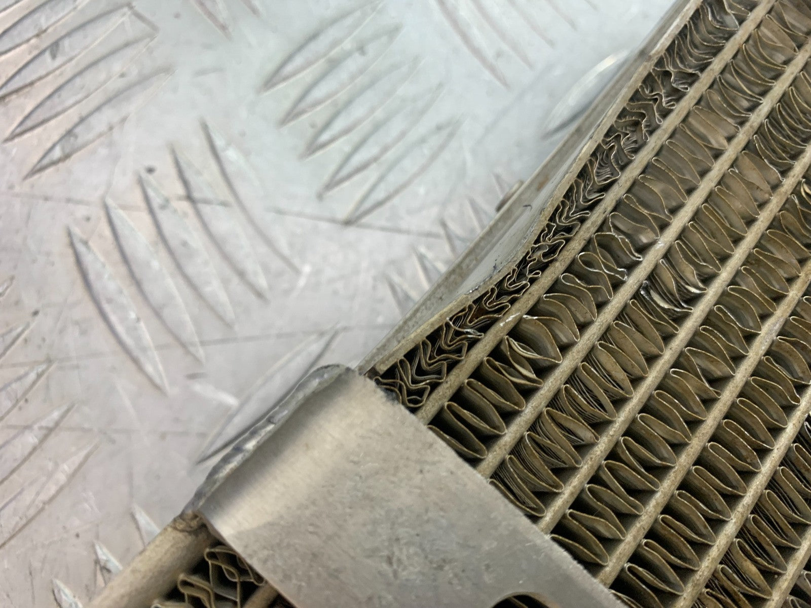 KAWASAKI KXF450 KXF 450 RIGHT  RADIATOR   YEAR 2013 CMB1217)