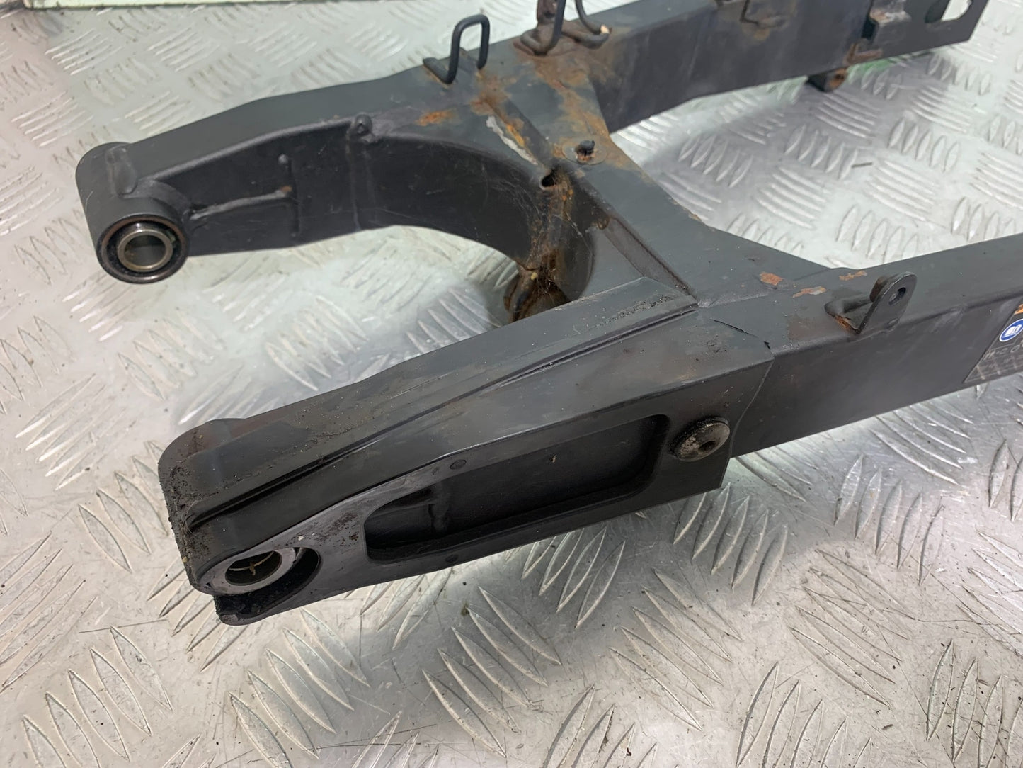 KAWASAKI Z125 Z 125 SWINGARM  YEAR  2018-2023 (CMB1167)