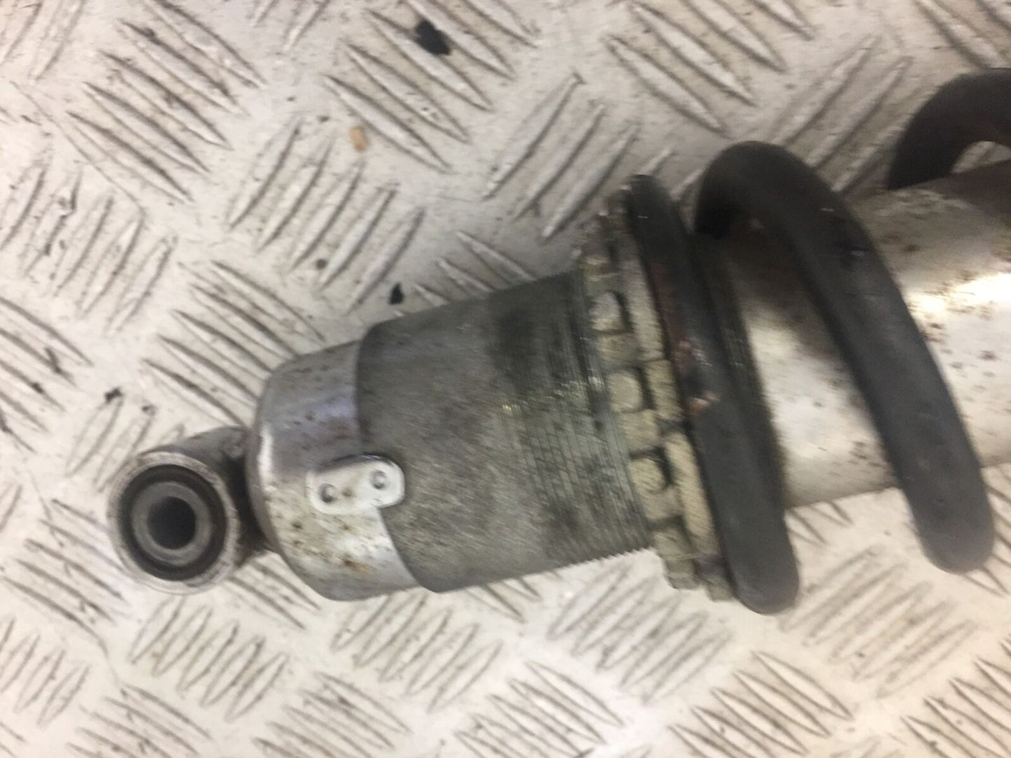 HONDA HONDA CBR400 RR REAR SHOCK YEAR 1990-95(STOCK 624)