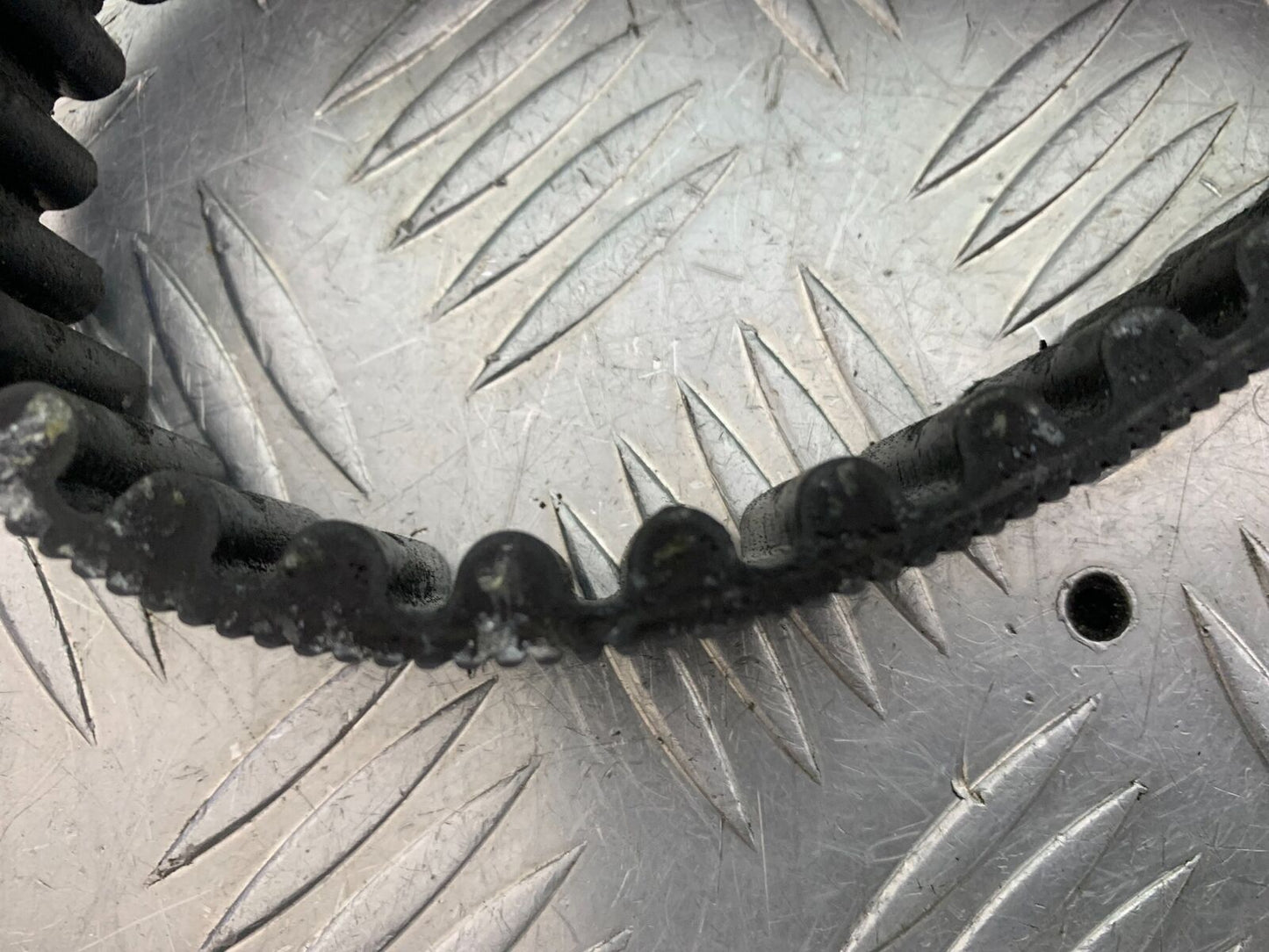 TRIUMPH THUNDERBIRD 1600 DRIVE BELT  YEAR 2011 (CMB1107)