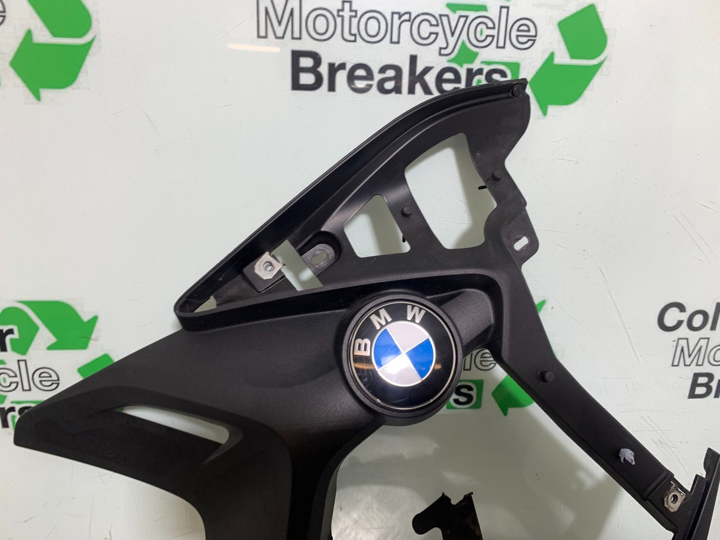 BMW F800 GT RIGHT FAIRING PANEL   YEAR 2013-2017 (CMB1248)