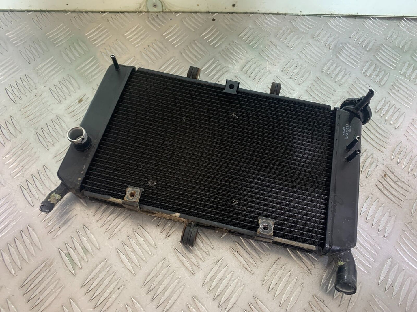 YAMAHA XJ6 XJ6-S RADIATOR   YEAR 2009-2015  (CMB1070)