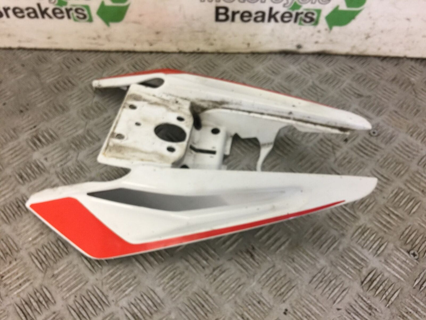 KTM RC125 RC 125 TAIL PIECE  2014 2017 (STOCK 569)