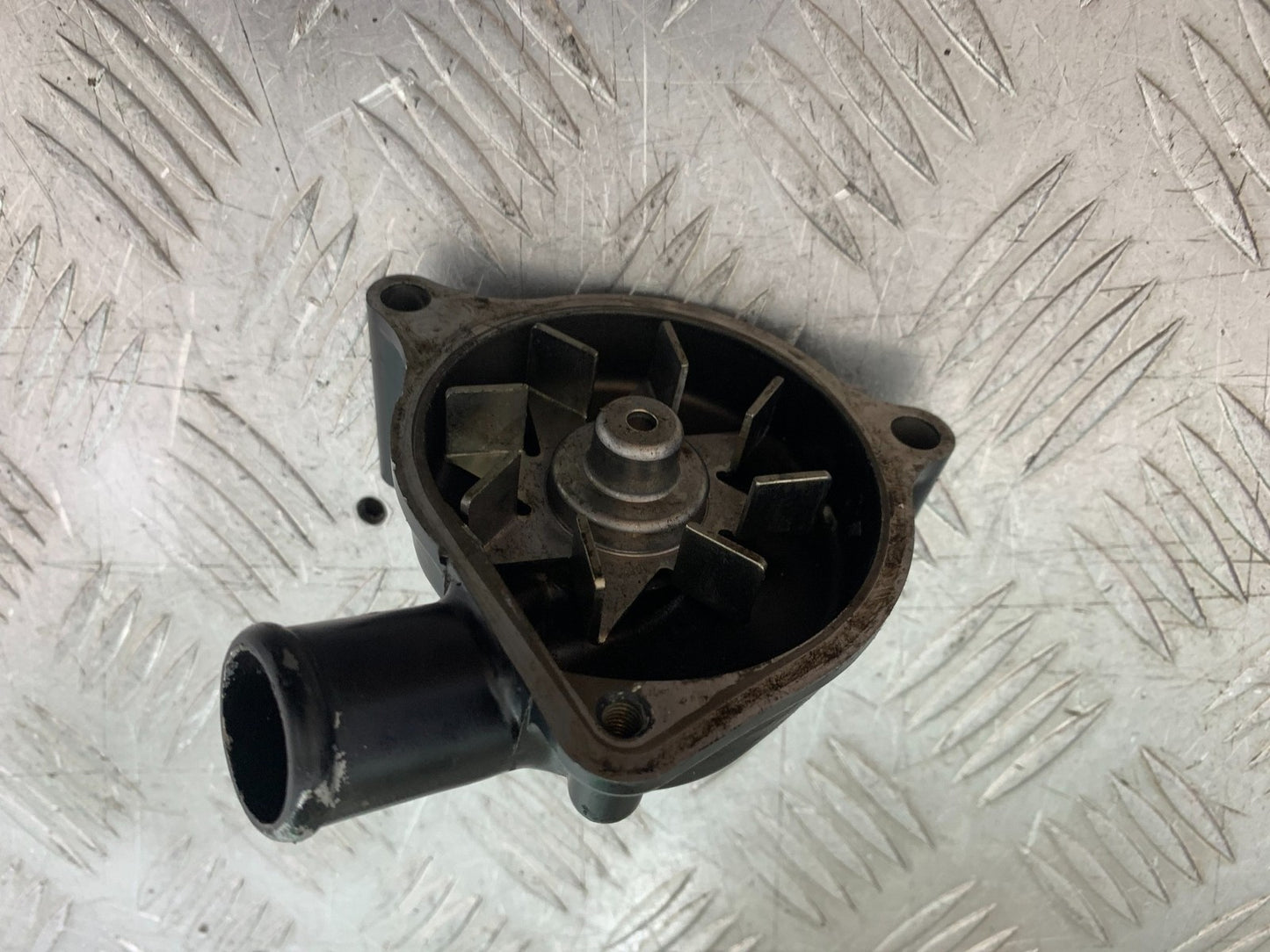 TRIUMPH 1050 SPRINT ST WATER PUMP 2003-2011 (CMB1285)
