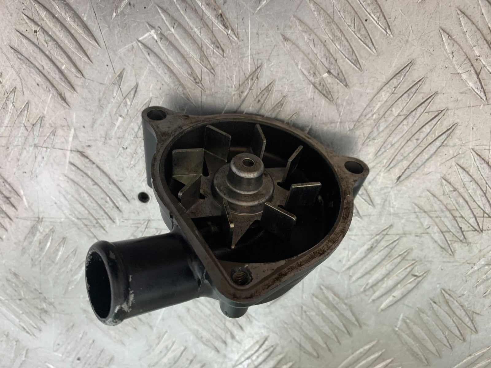 TRIUMPH 1050 SPRINT ST WATER PUMP 2003-2011 (CMB1285)