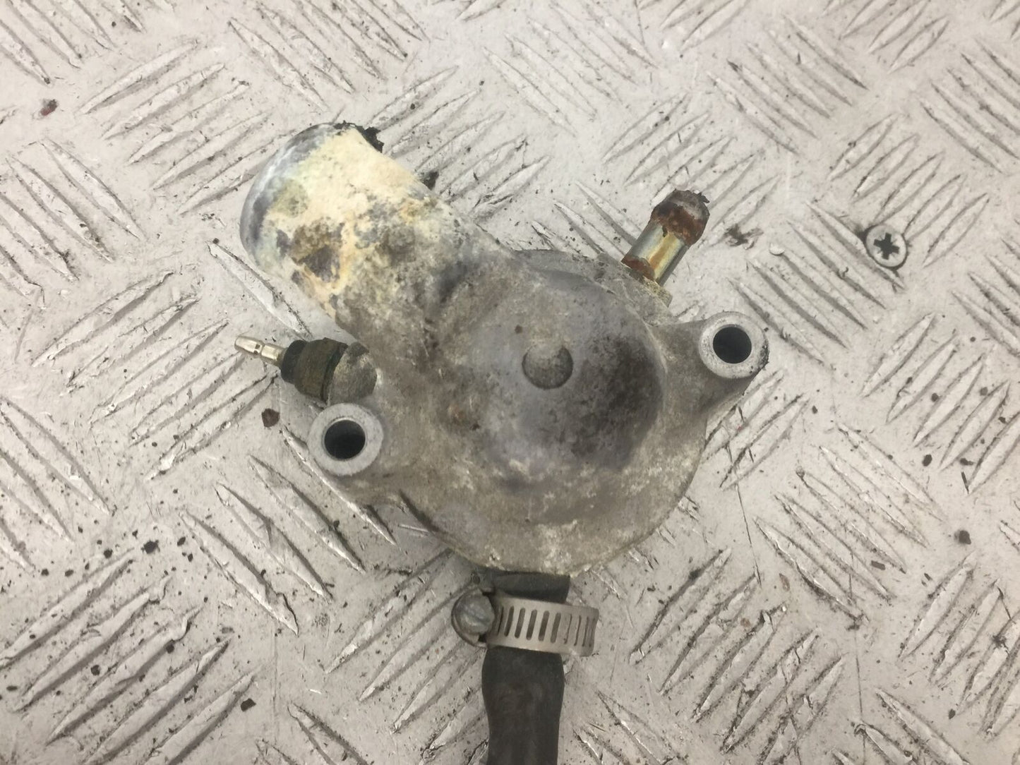 HONDA CBR1100 BLACKBIRD THERMOSTAT  YEAR 1996-1998 (STOCK 862)