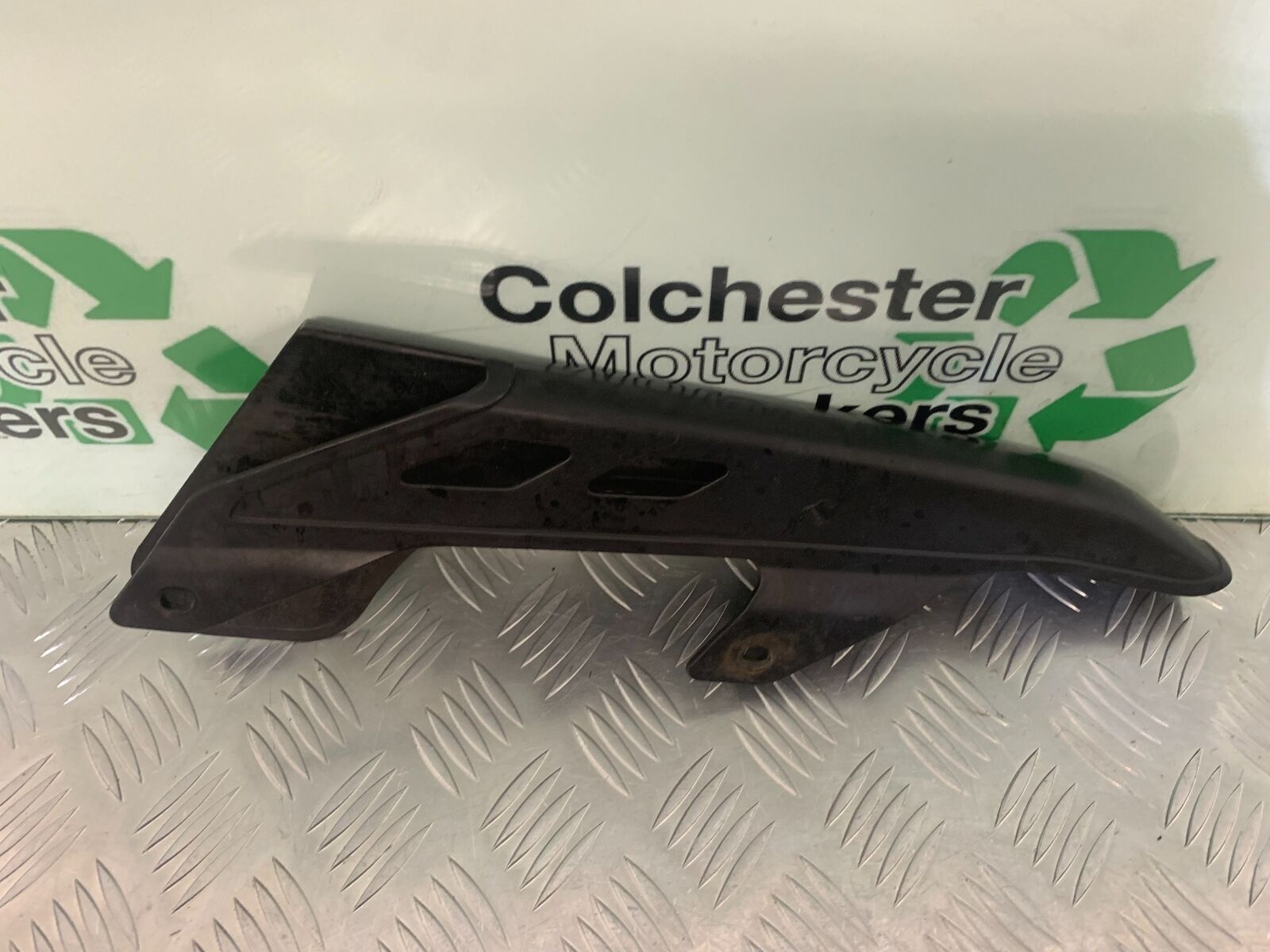 HONDA XL650 V TRANSALP CHAIN GUARD   YEAR 2001-2006 (STOCK 975)