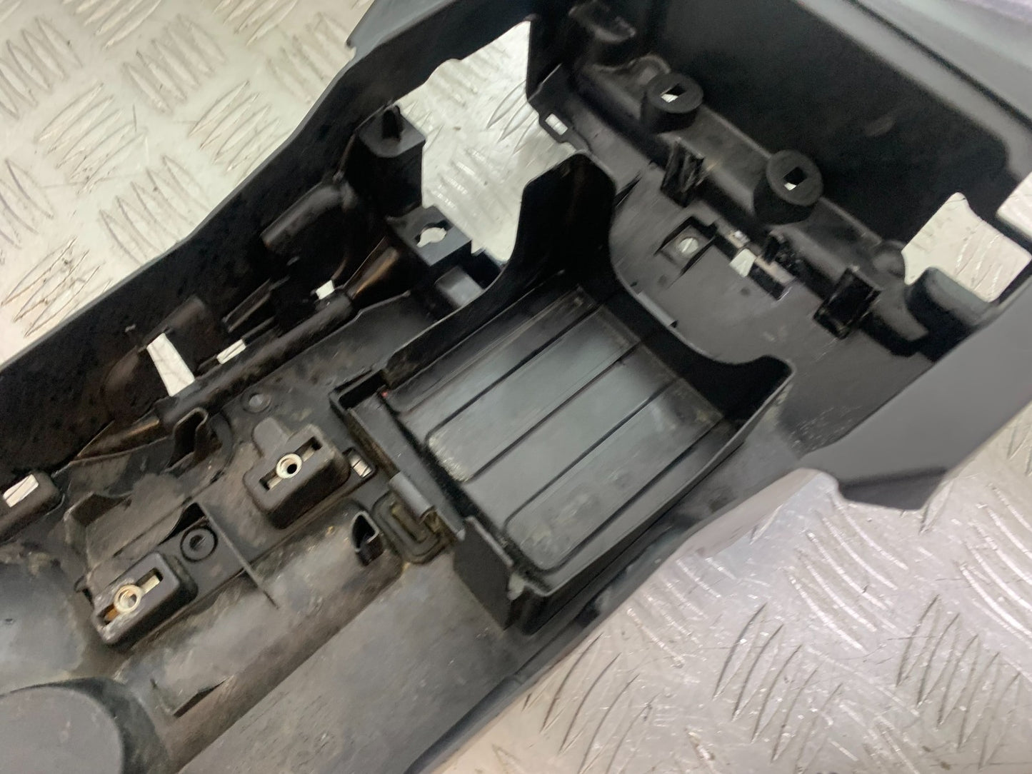 HONDA CBR1000 rr FIREBLADE UNDERTRAY   2008-2011 (CMB1253)