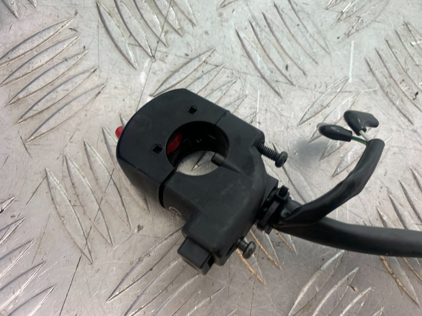 HONDA CBR1000 rr FIREBLADE RIGHT SWITCH GEAR   YEAR 2012-2016 (CMB1198)