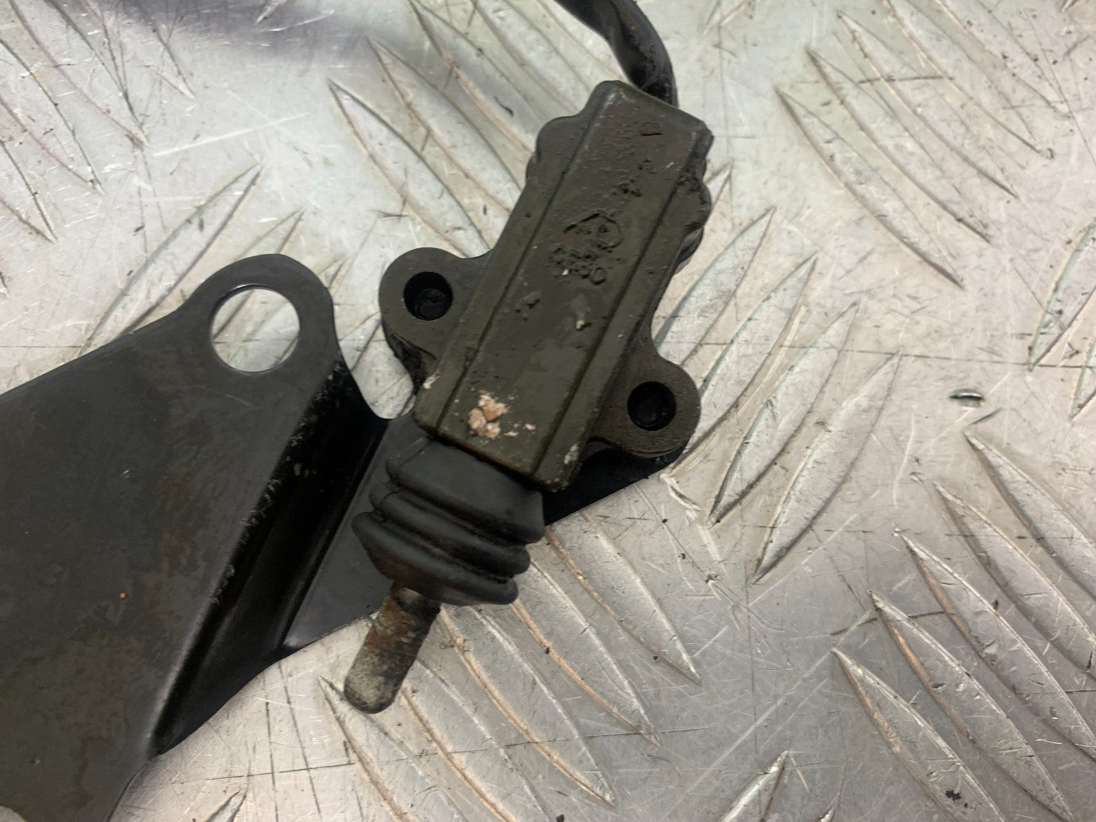 TRIUMPH 1050 SPRINT ST SIDE STAND SWITCH  2004-2007 (CMB1197)