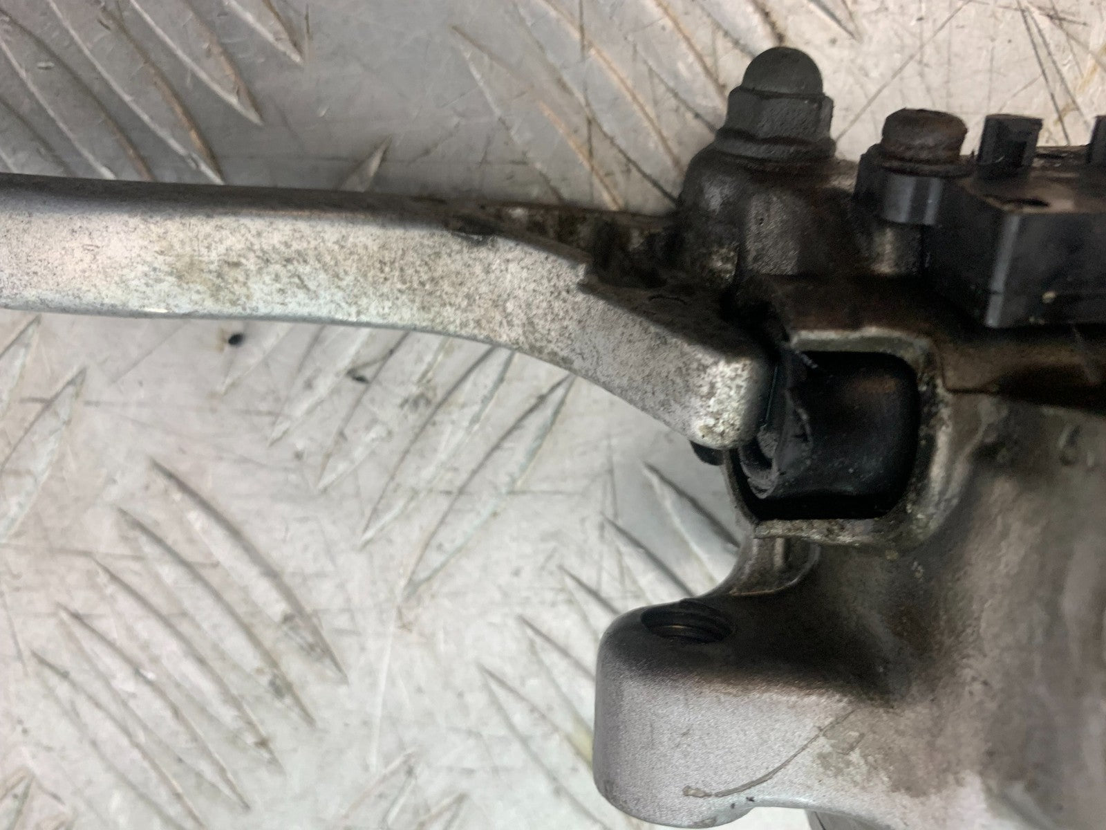 HONDA NTV 600 REVERE FRONT MASTER CYLINDER  YEAR 1988-1996  (CMB1281)