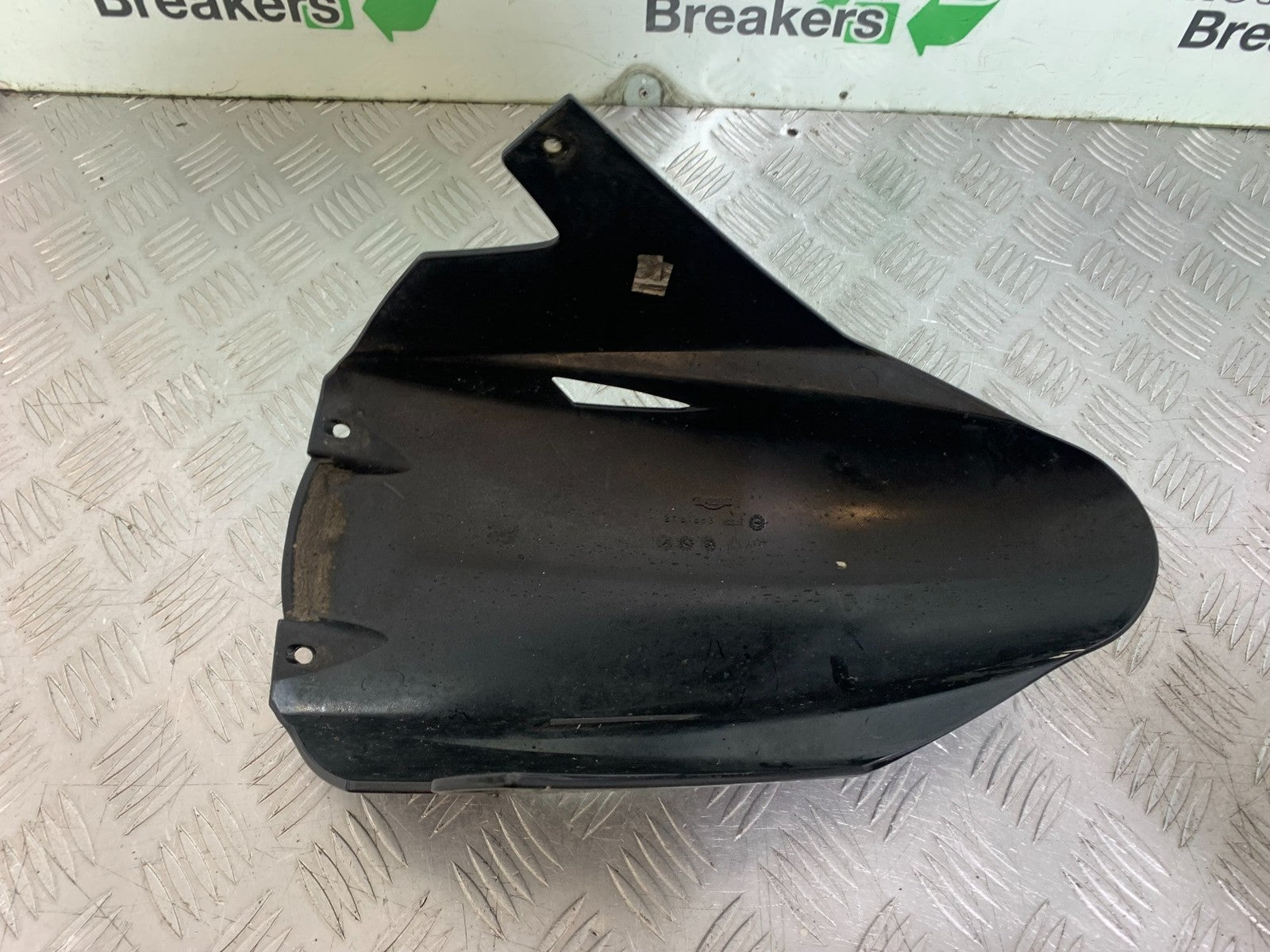 TRIUMPH 1050 SPRINT ST FRONT MUDGUARD  2003-2011 (CMB1285)