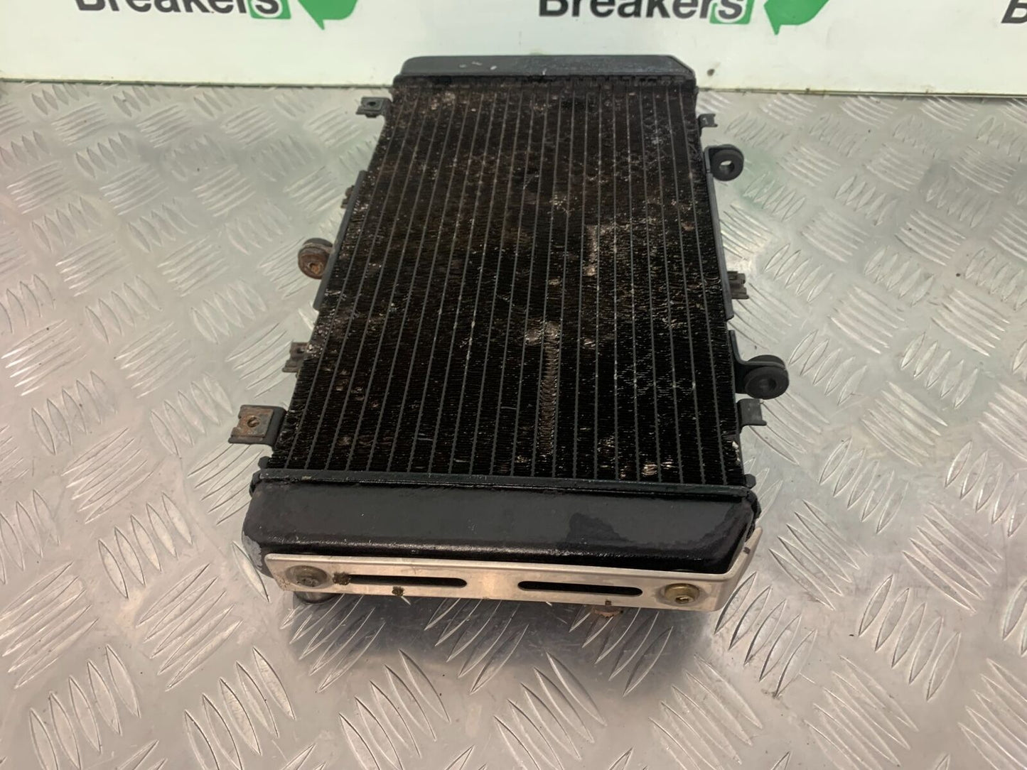 KAWASAKI Z750 Z 750 RADIATOR  YEAR 2004-2006  (STOCK 963)