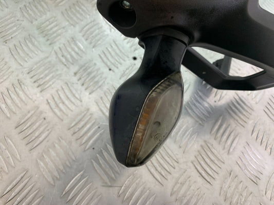HONDA NC750 NC 750 S FRONT RIGHT INDICATOR AND BRACKET   2014-2016 (CMB1064)