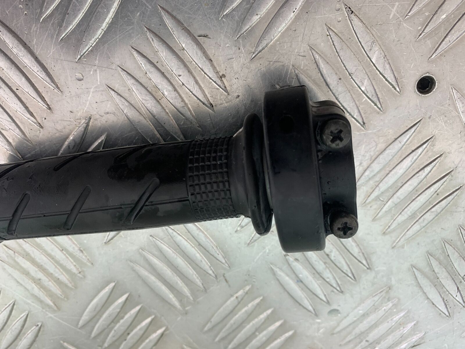 HONDA CBR1000 rr FIREBLADE THROTTLE TWIST GRIP 2008-2011 (CMB1037)