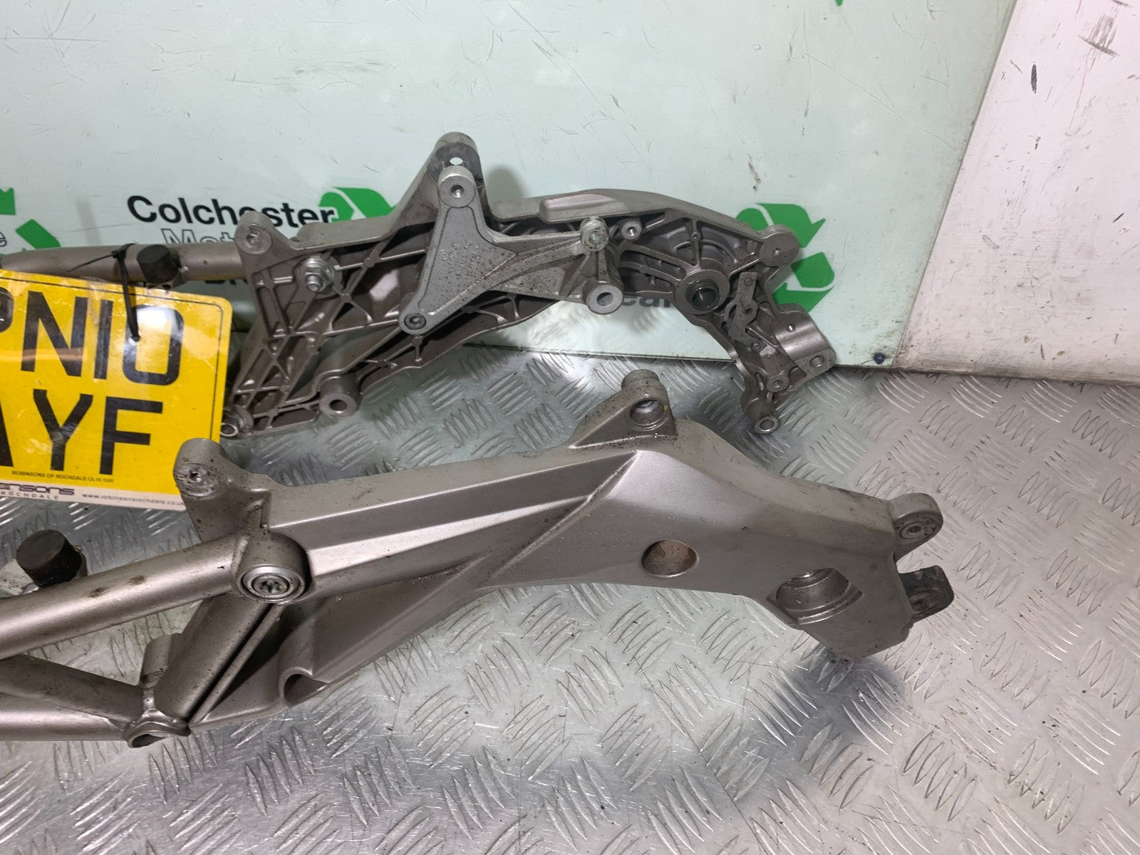 APRILIA SL750 SL 750 SHIVER FRAME REG LOG BOOK YEAR 2008-2016 (CMB1242)