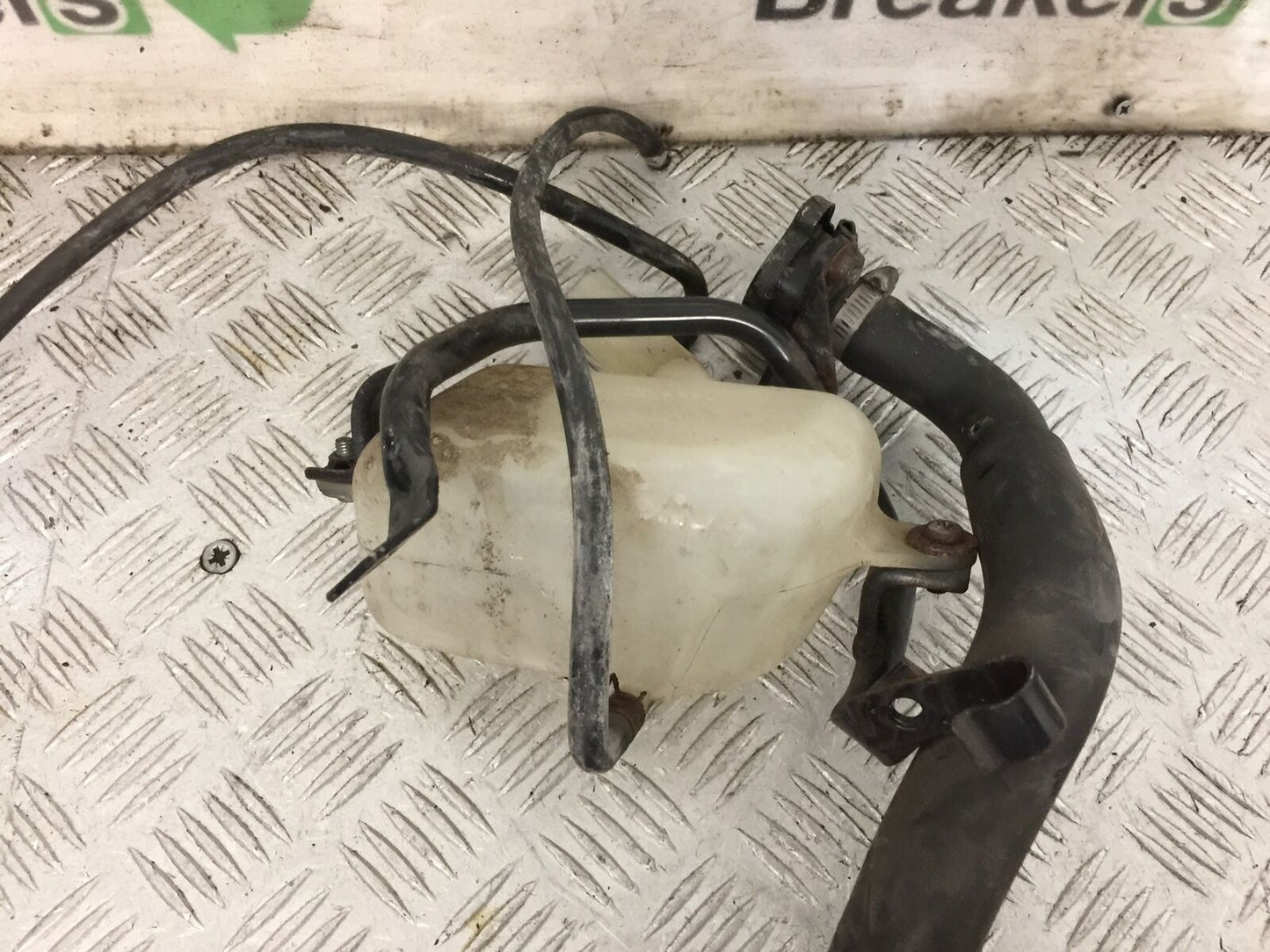 SUZUKI AN 250 BURGMAN COOLANT BOTTLE   YEAR 1999  (STOCK 881)