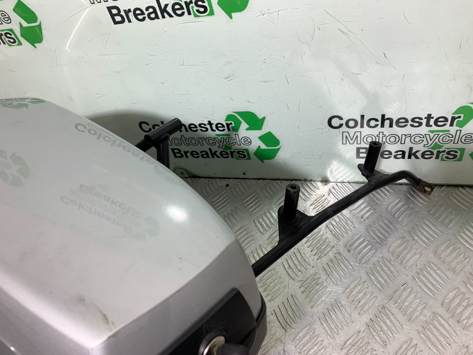BMW F800 GT LUGGAGE PANNIERS CRASH BARS (EX-POLICE)  YEAR 2013-2017 (CMB1248)